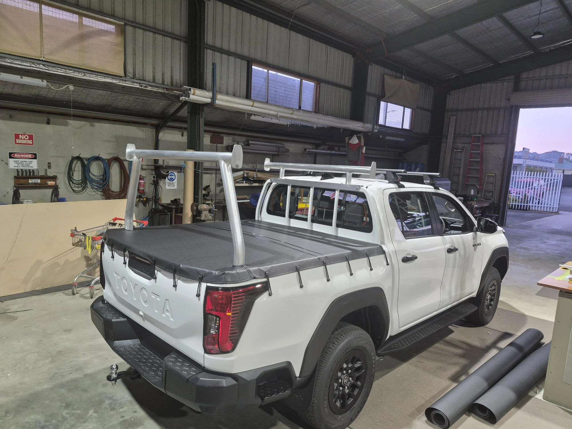 mitre 10 ute.jpg