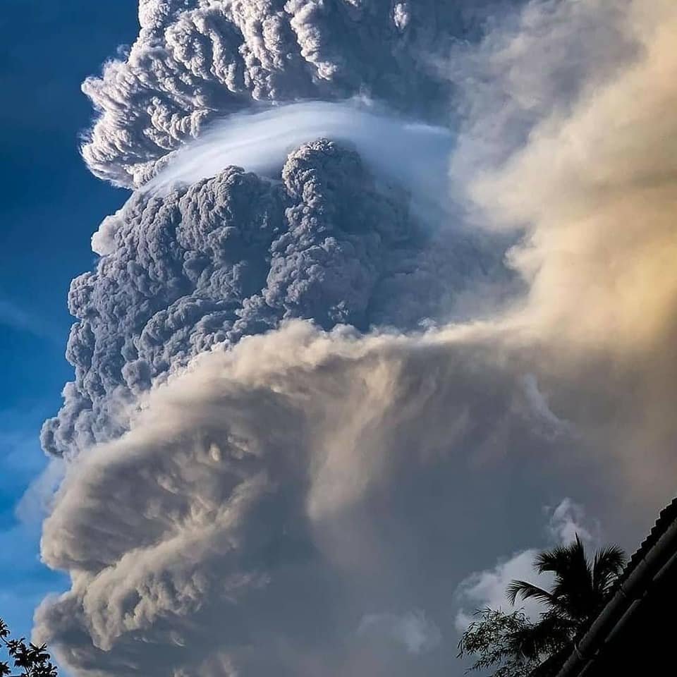 🌋 Volcano Tours Guided