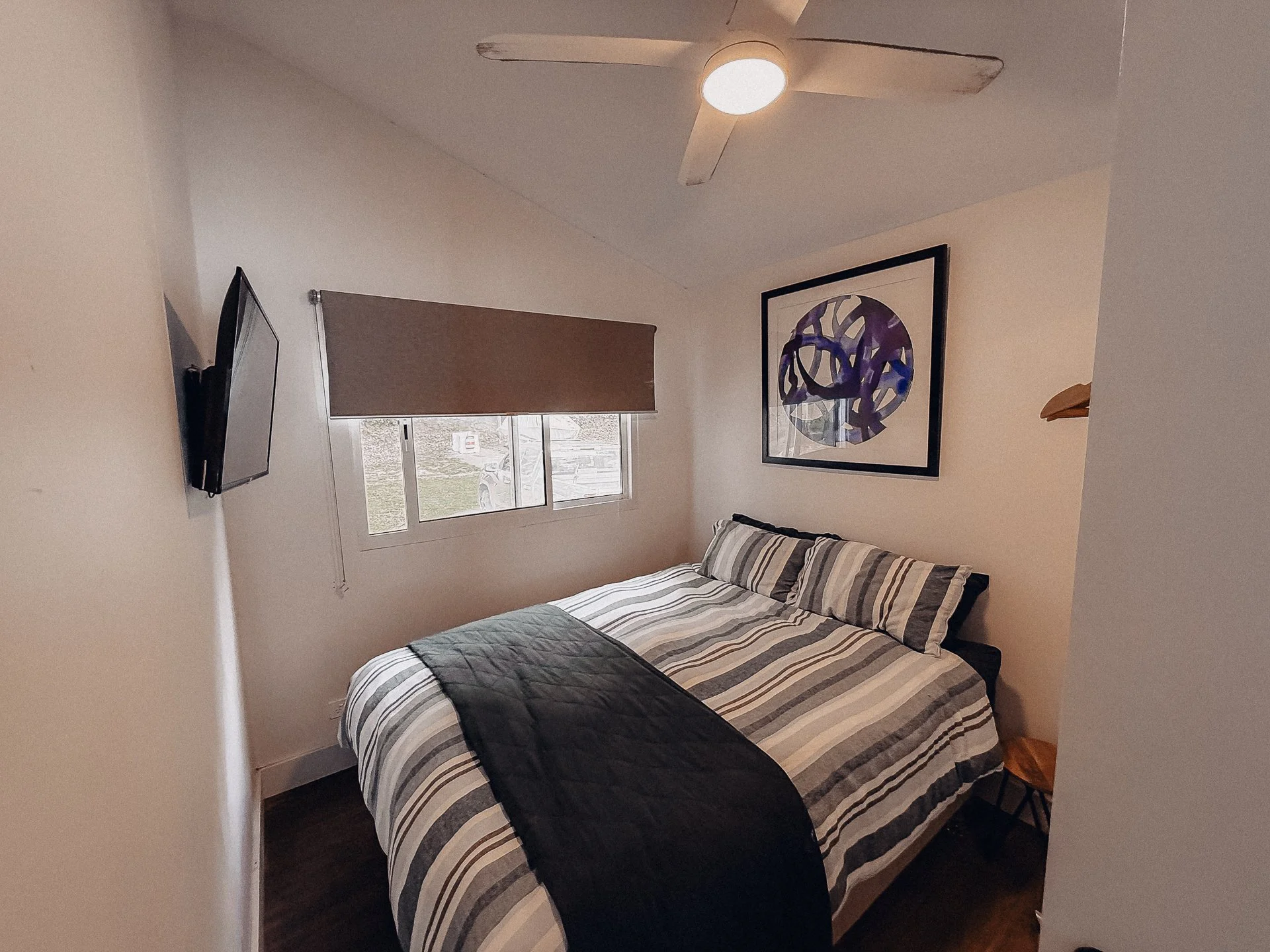 Cabin 15 - small size-9.jpg