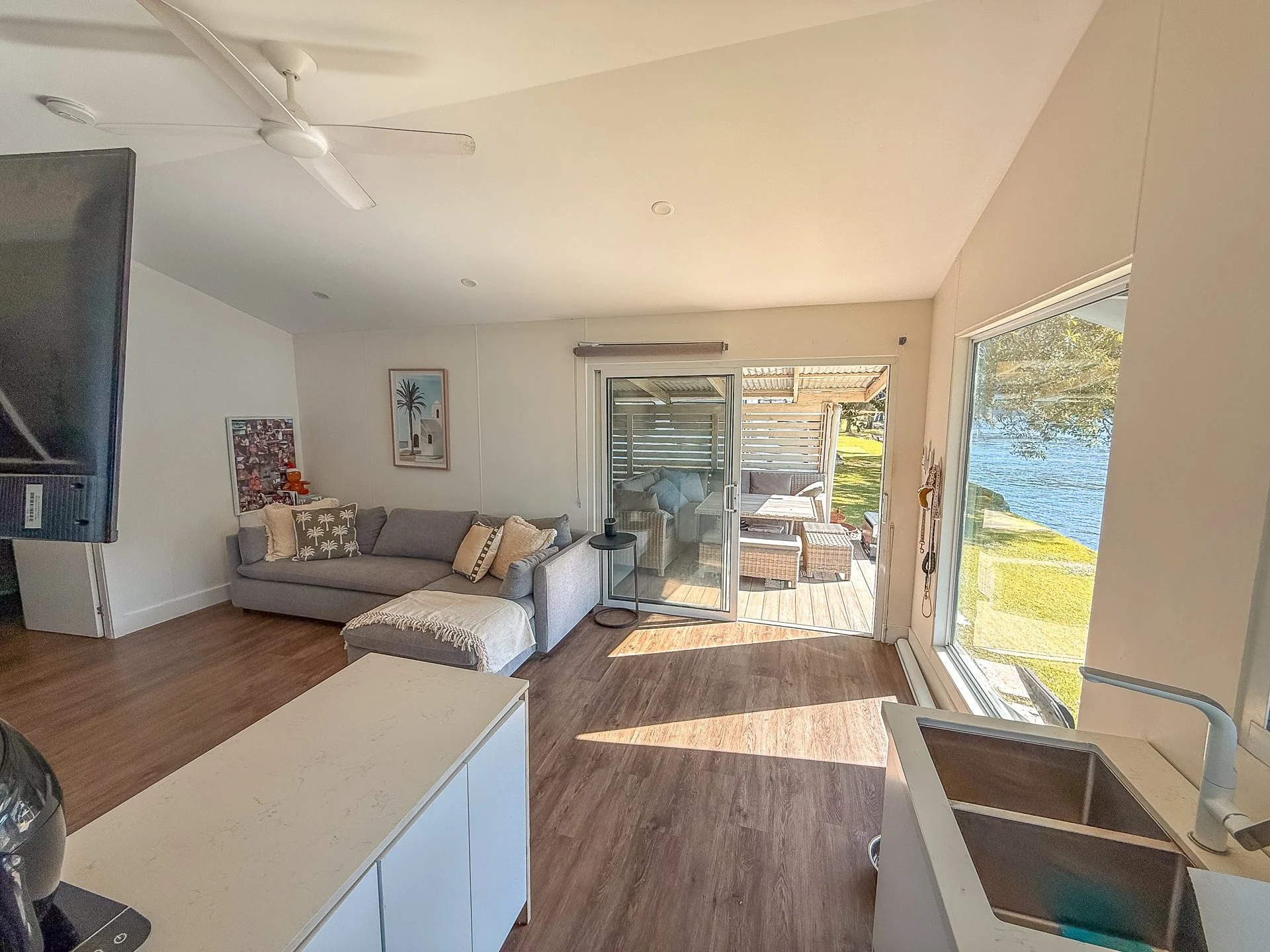 Cabin 15 - small size-14.jpg