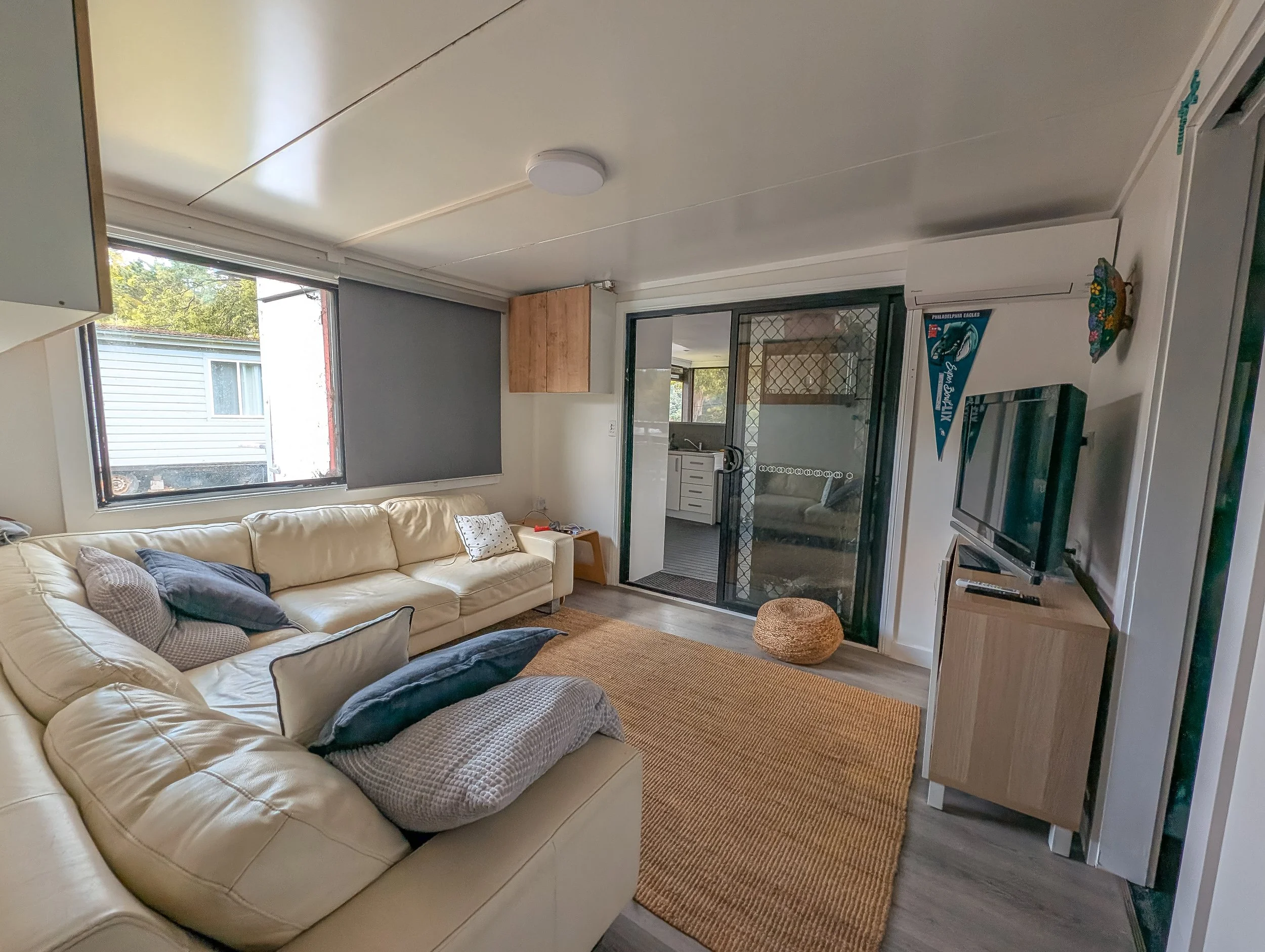 Cabin 55-08.jpg