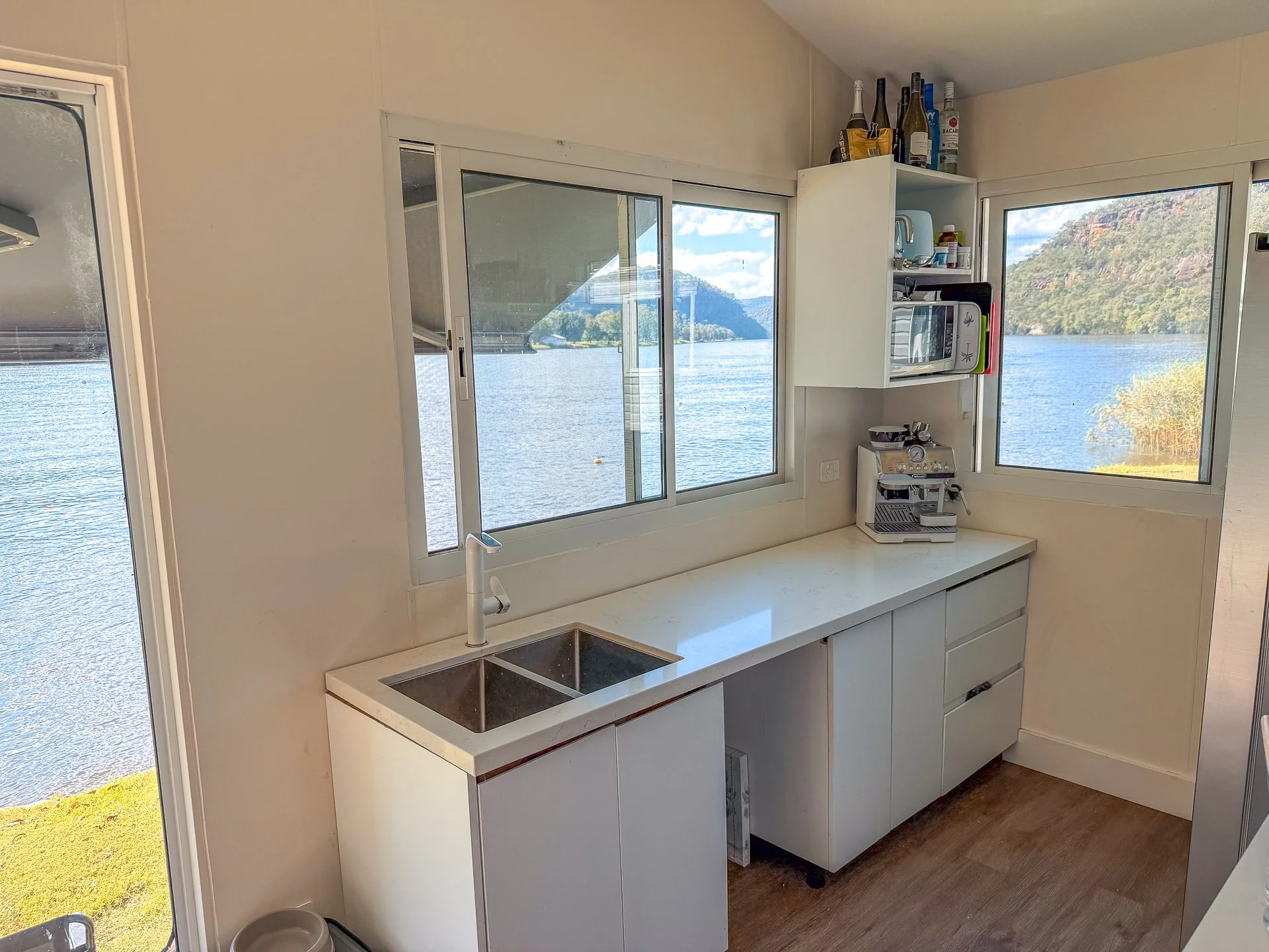 Cabin 15 - small size-13.jpg