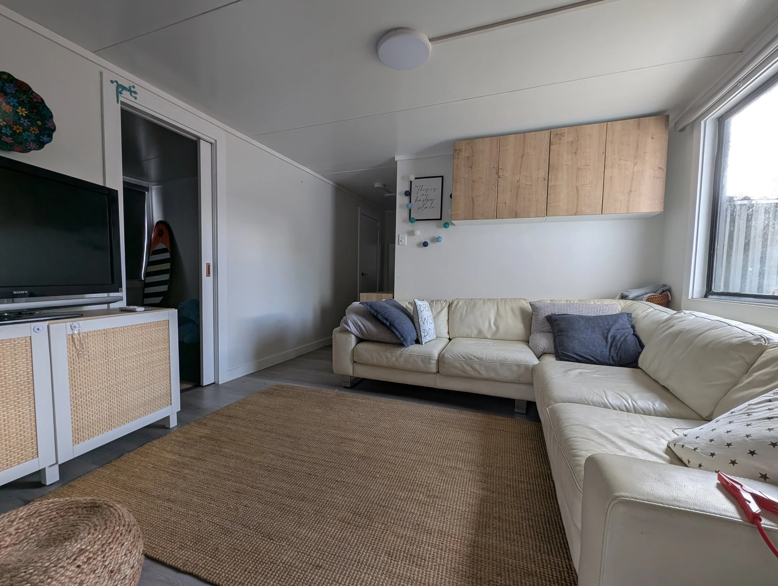 Cabin 55-02.jpg