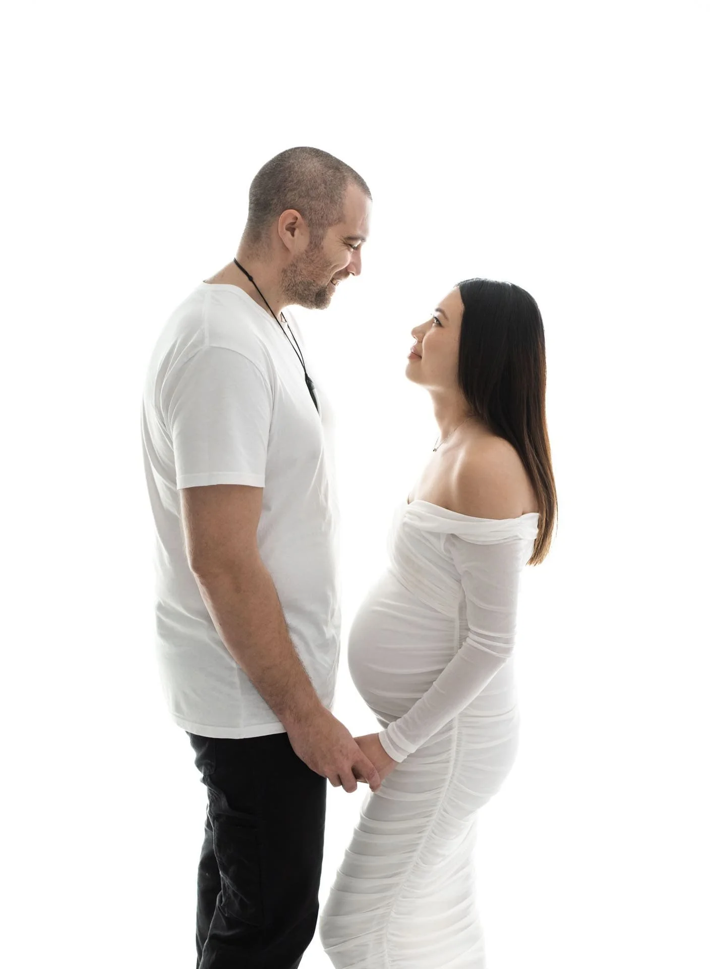 Elegant pregnancy portrait captured by Christchurch maternity photographer