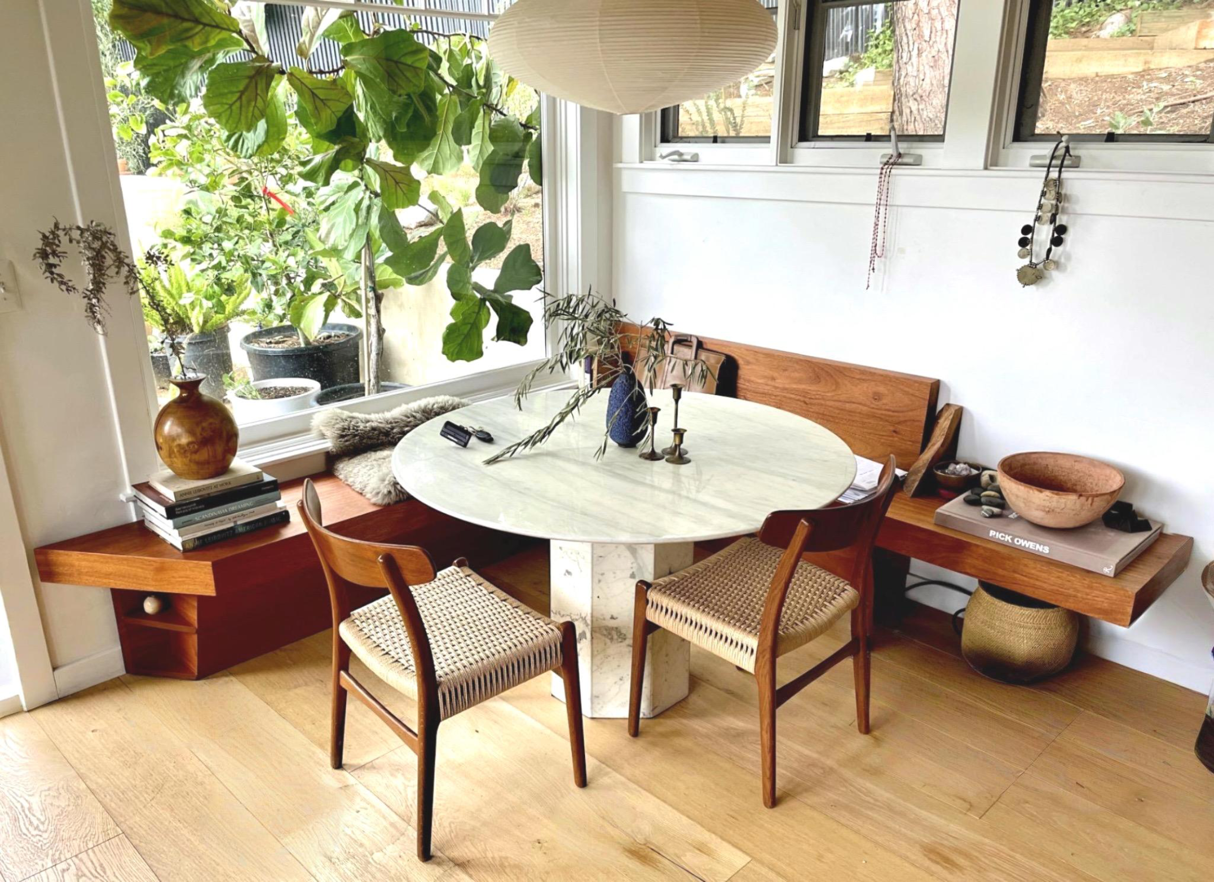 Mahogany Dining Nook Seating