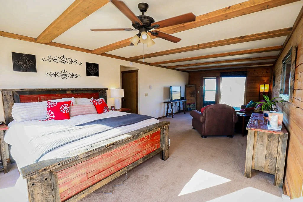 the-lodge-gunnison-co-primary-bedroom-4.jpg
