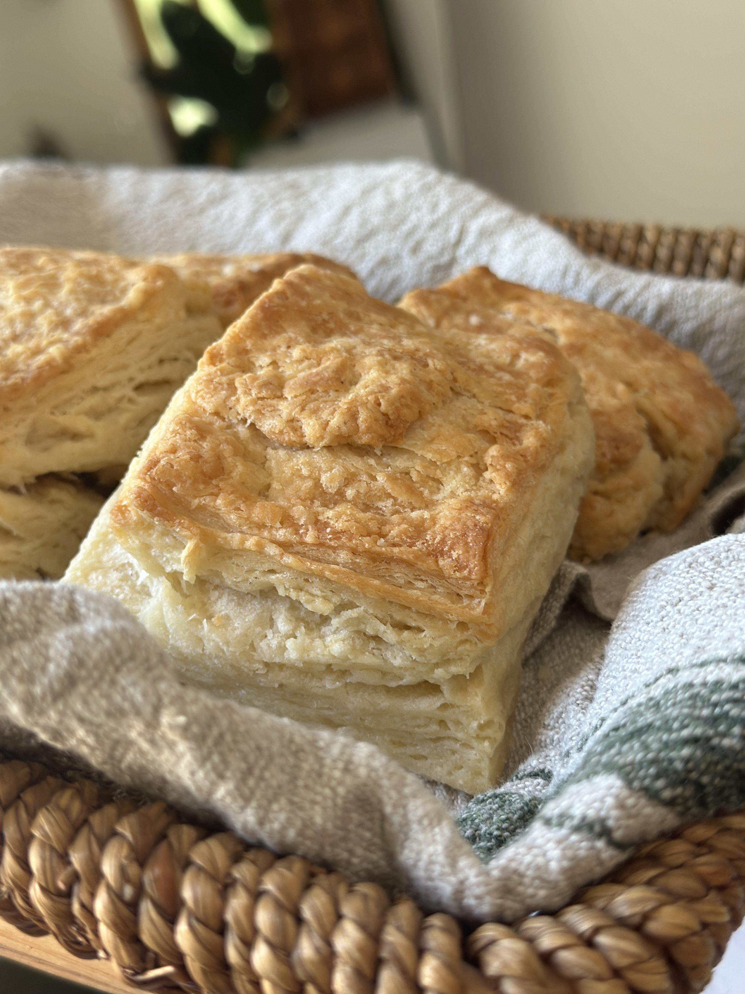 Flaky biscuit in basket