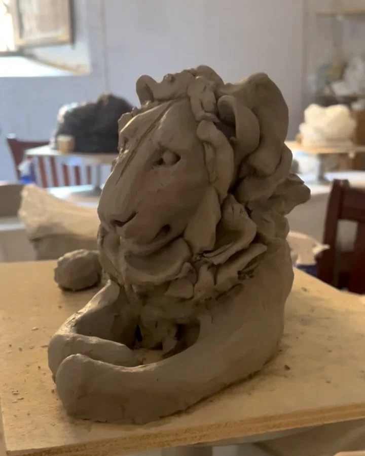 I usually put these off so long I never actually do them! It was a really good year so I&rsquo;m glad I got my act together. 1 of 2.

New and old friends. Italy (and an animal sculpture class), Paris, Colorado, California, Hawaii and some shots from 