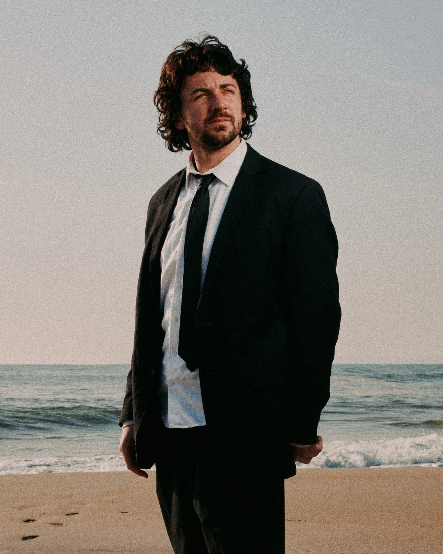 @personbandmusic. @seabass_19 is reallllyyyy good go to his shows!⁠
⁠
music video by @scala_bala⁠
⁠
⁠
⁠
#portraits #nycportraits #portraitphotography #personband #alphaville ⁠
⁠
⁠
⁠