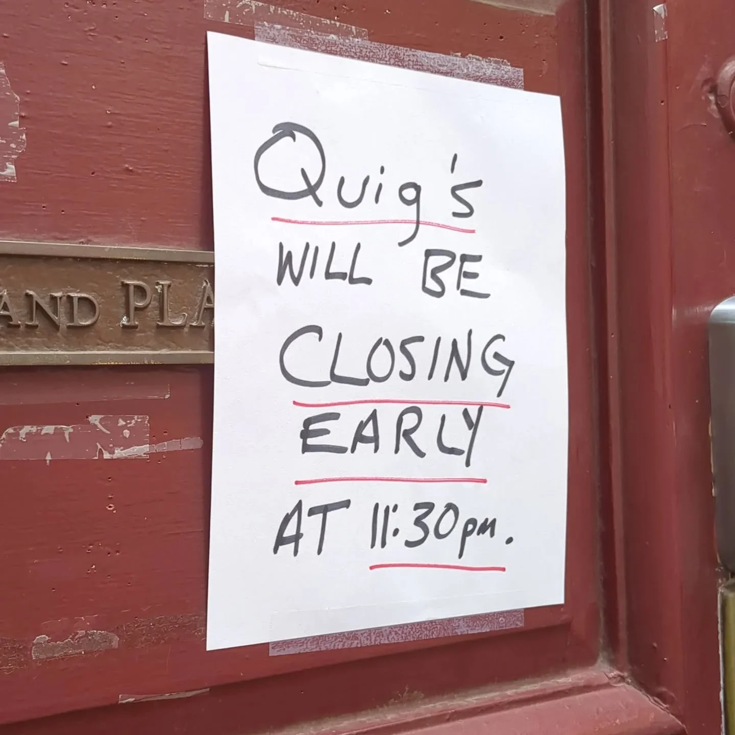 @reverend_keith has an early morning tomorrow so bar is closing early - be sure to swing through Saturday and give @colleenmcorcoran some love before we close for summer vacation 

#membersonly #quigspub