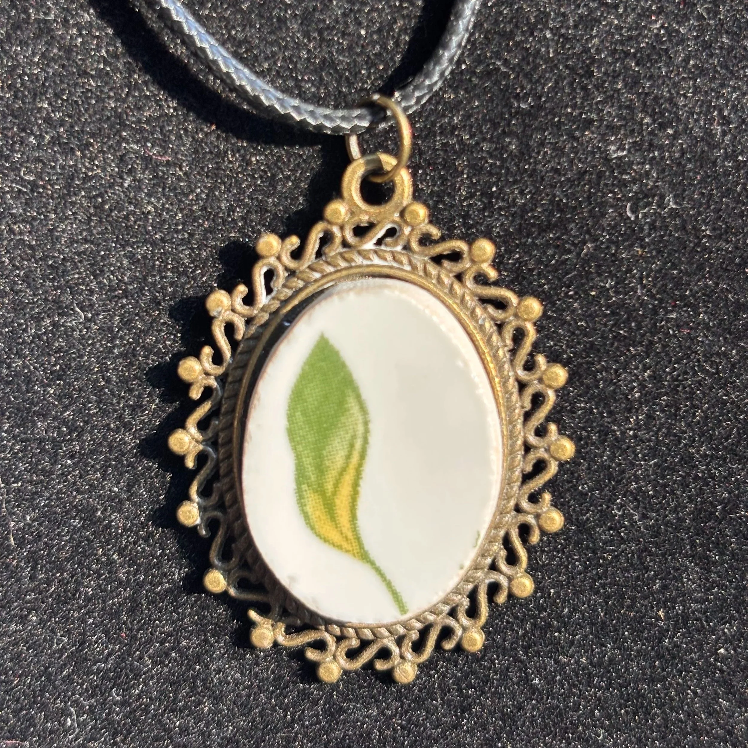 Porcelain Leaf Pendant Necklace