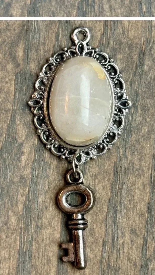 Nelson Ledge Quarry Quartz Pendant with Silver Key Charm