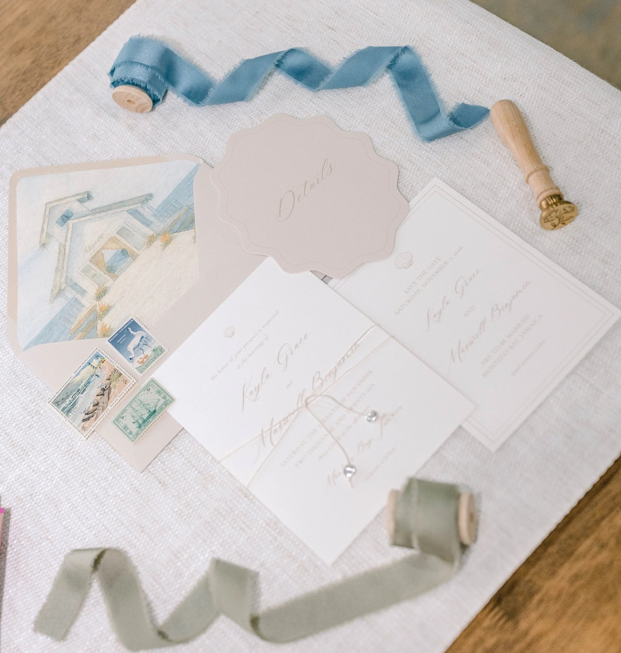 HollyRosePaperCo.WeddingExpo-18.jpg