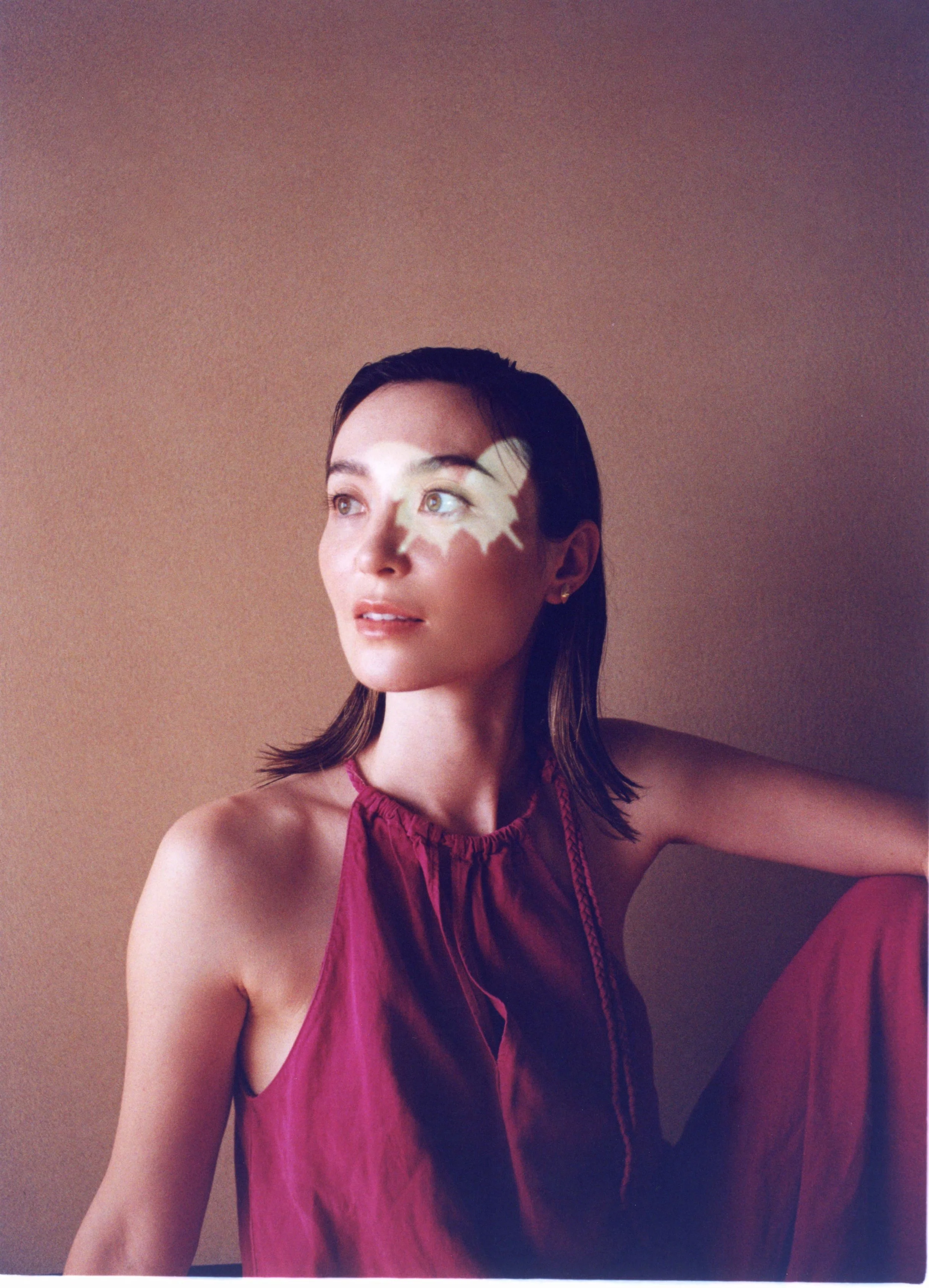 Emi Meyer Wings: Blackbird Sessions Artist Photo