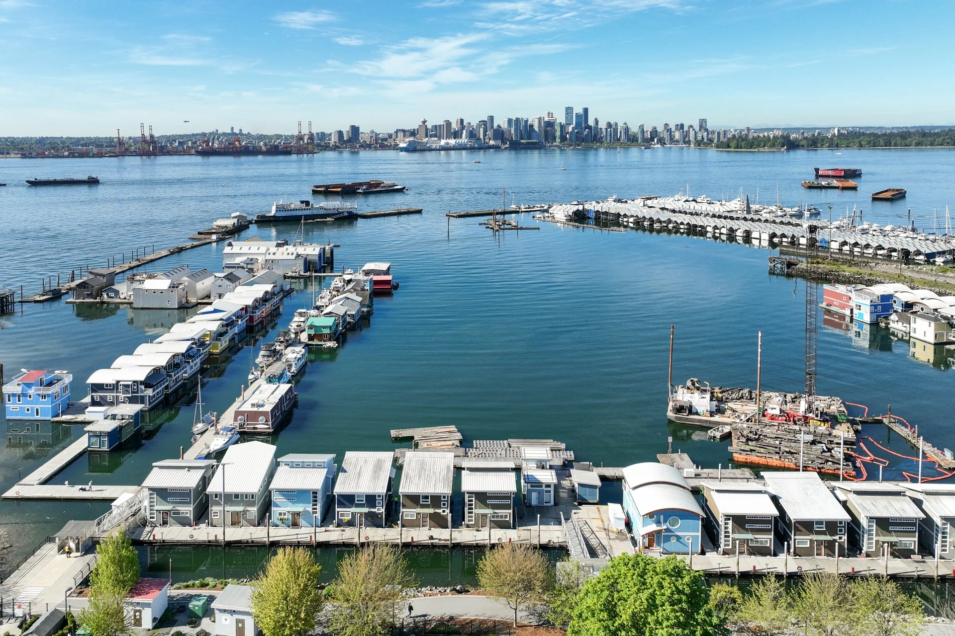 A Guide to Acquiring a Float Home at Mosquito Creek Marina