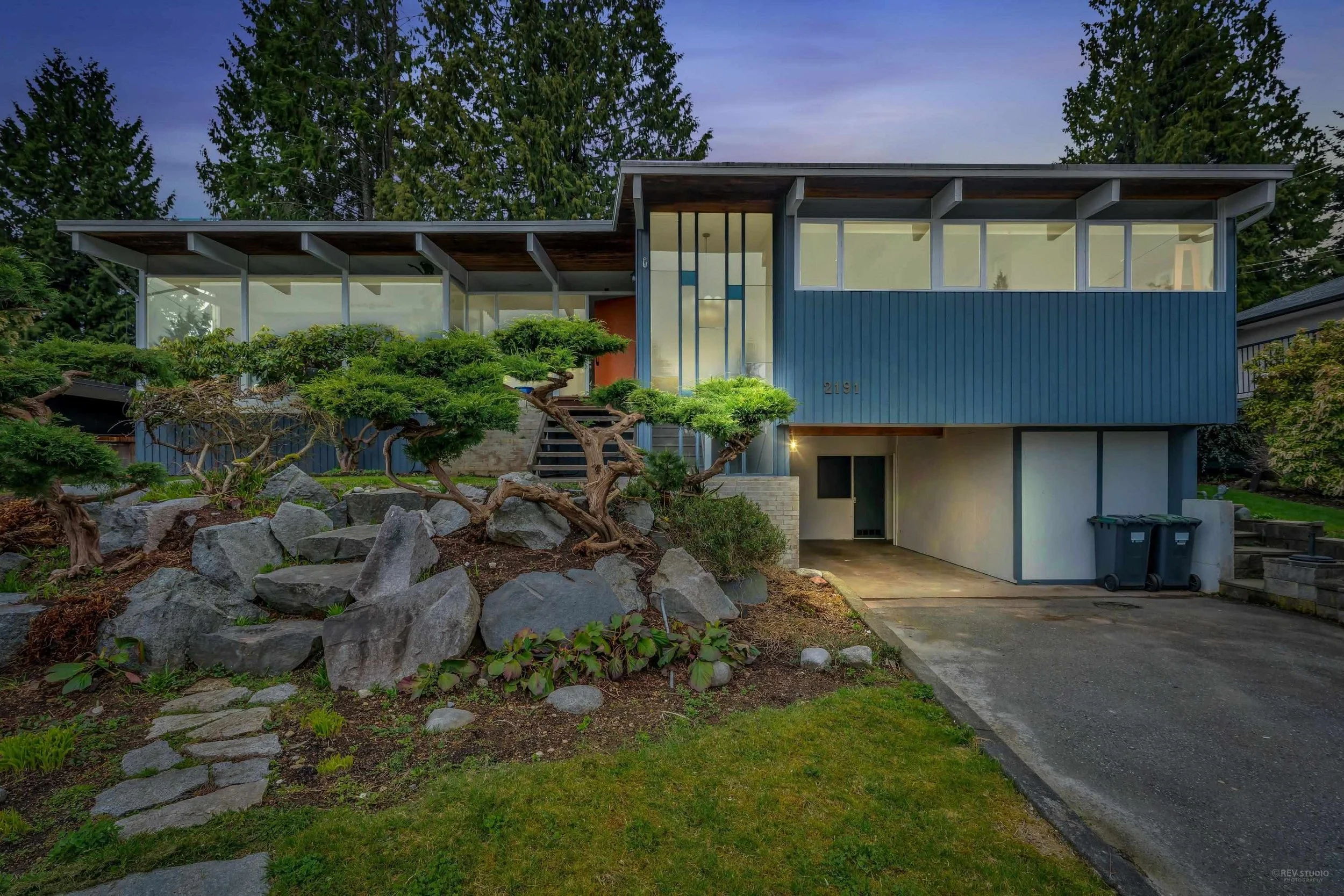 Buying a Westlynn Mid-Century Modern Home