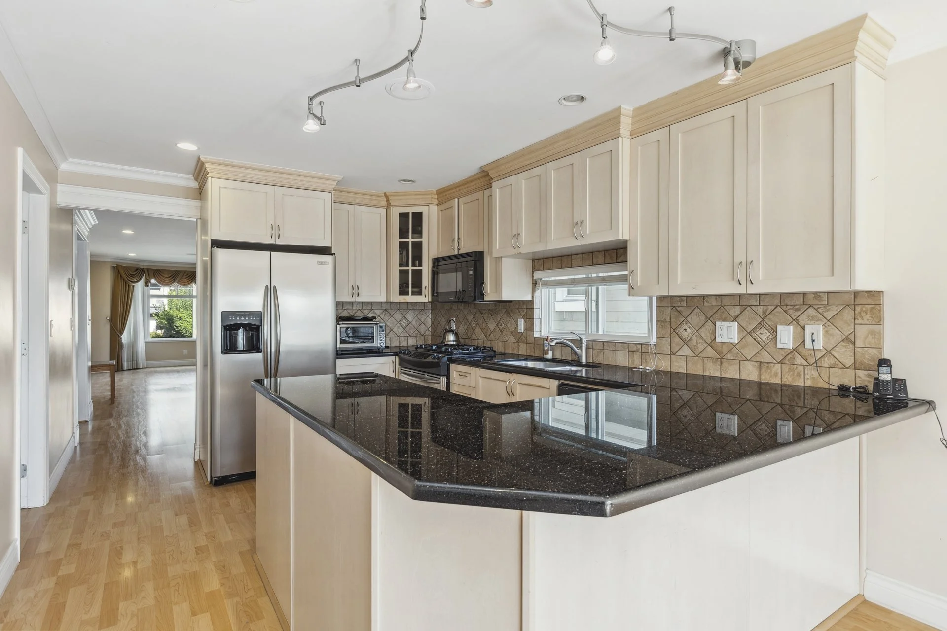 Selling an Inherited Home on the North Shore: A Plain-English Guide for Executors
