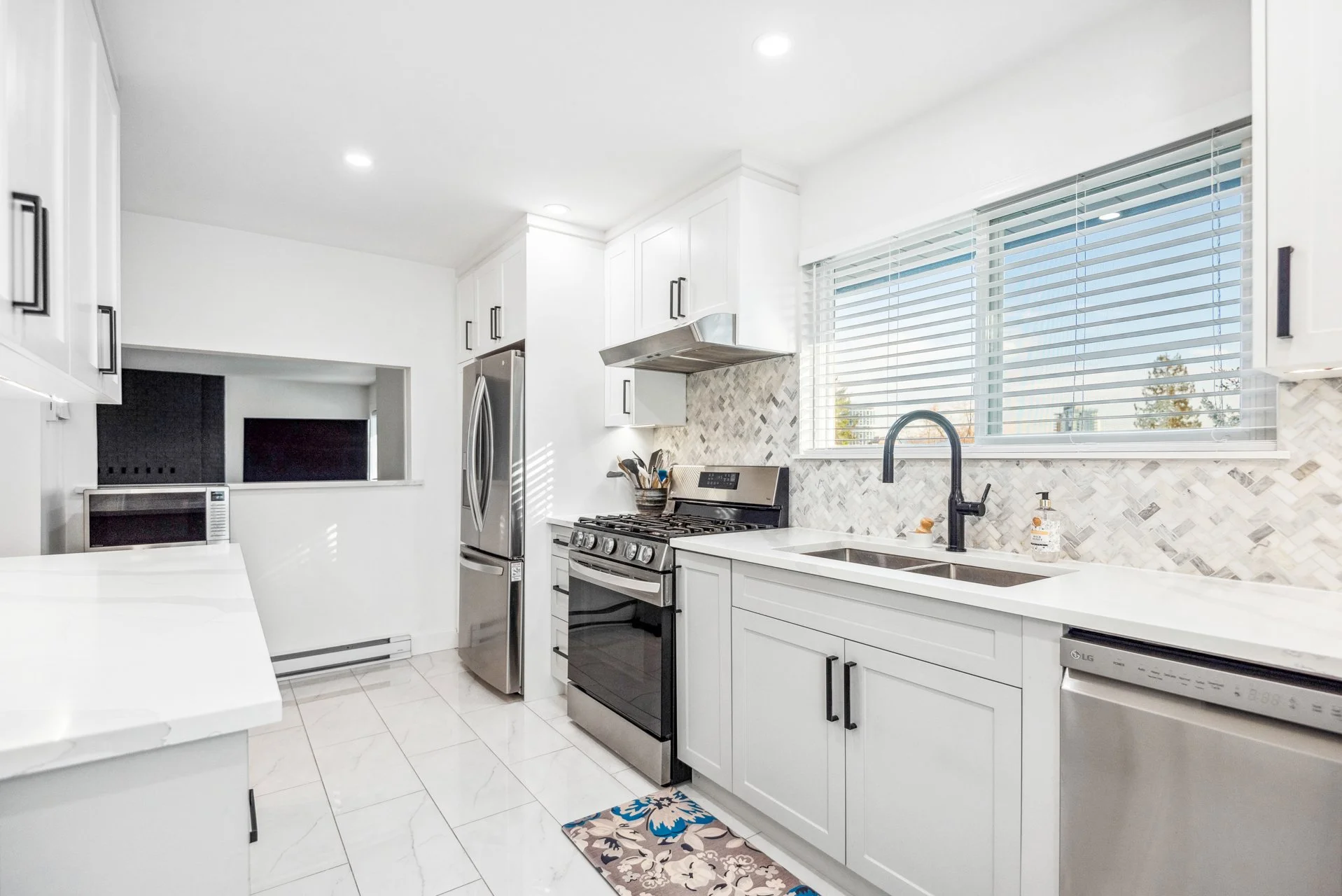 Who's Responsible If a Home Is Damaged Before Closing in BC?