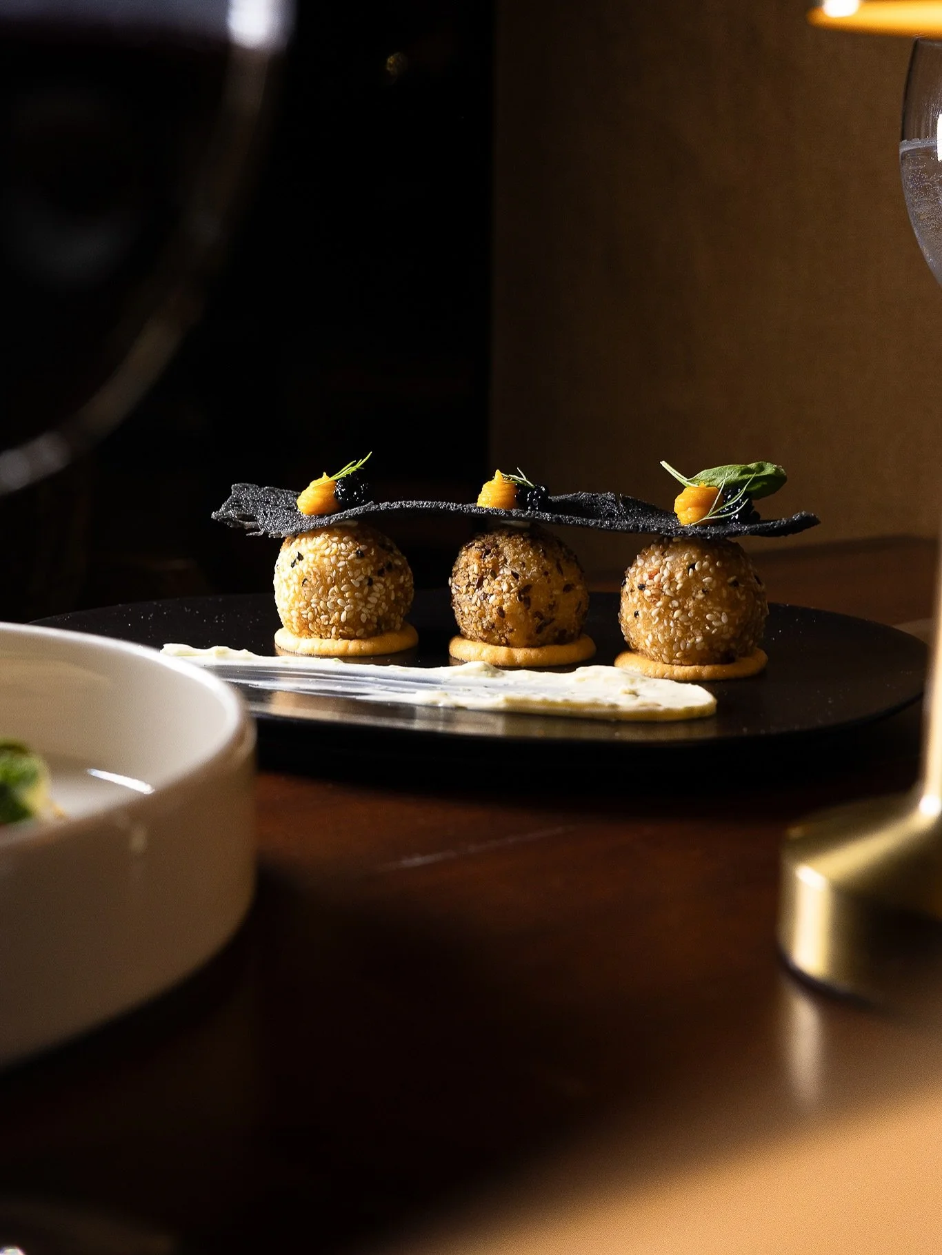 @sheratonpilar | @dongiovanniristorante | @deache.io