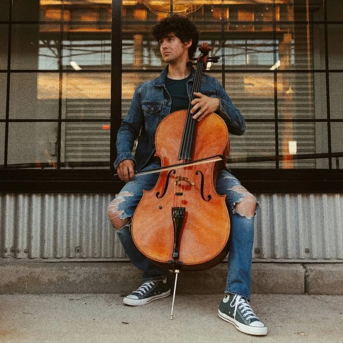 Live Music - Sam Day