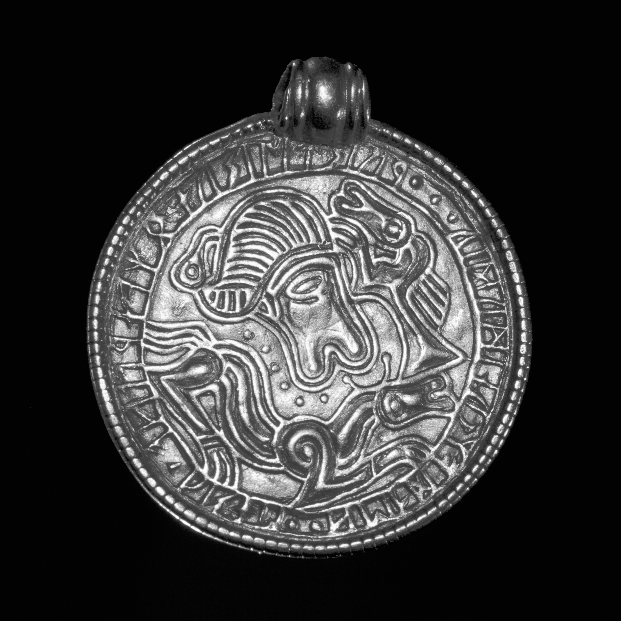 El Bracteato de TJURKÖ