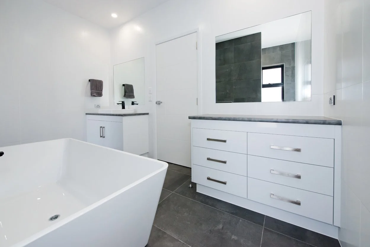 Resized-Cash's Cabinets-Anthonopoulas-Dec 2014-0068.jpg