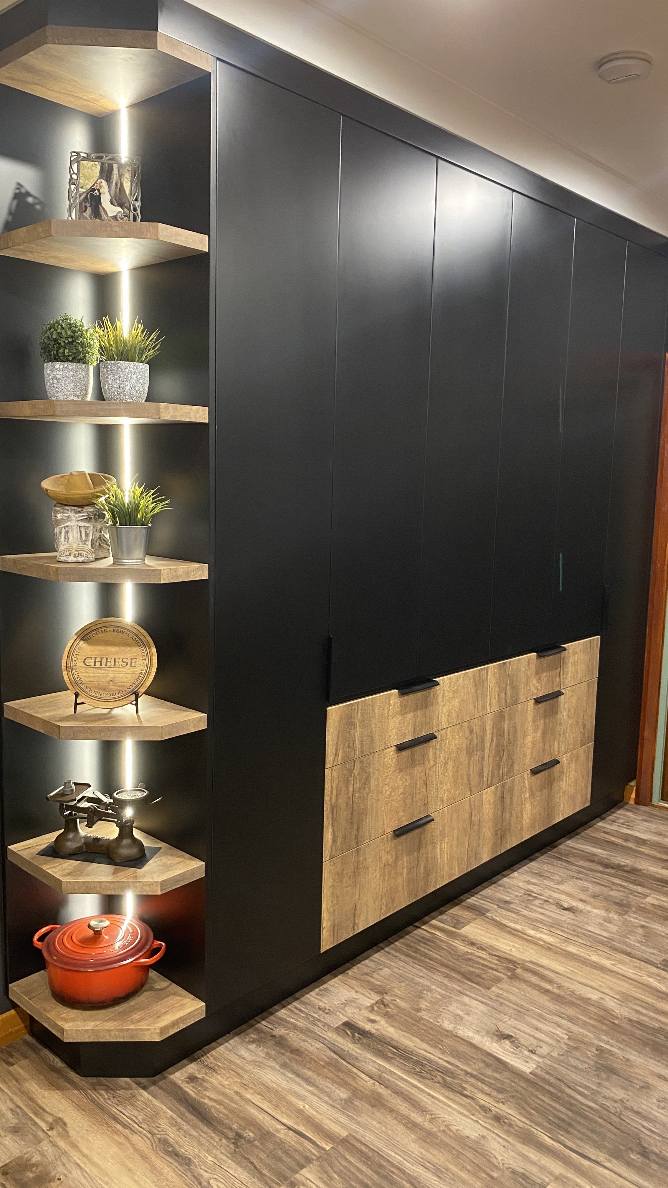 Leith & Tracy Kitchen (2).jpeg