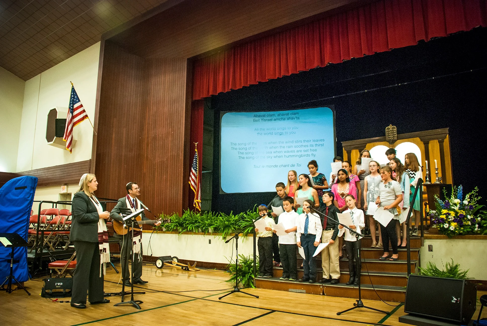 Temple-Akiba-Youth-Choir.jpg