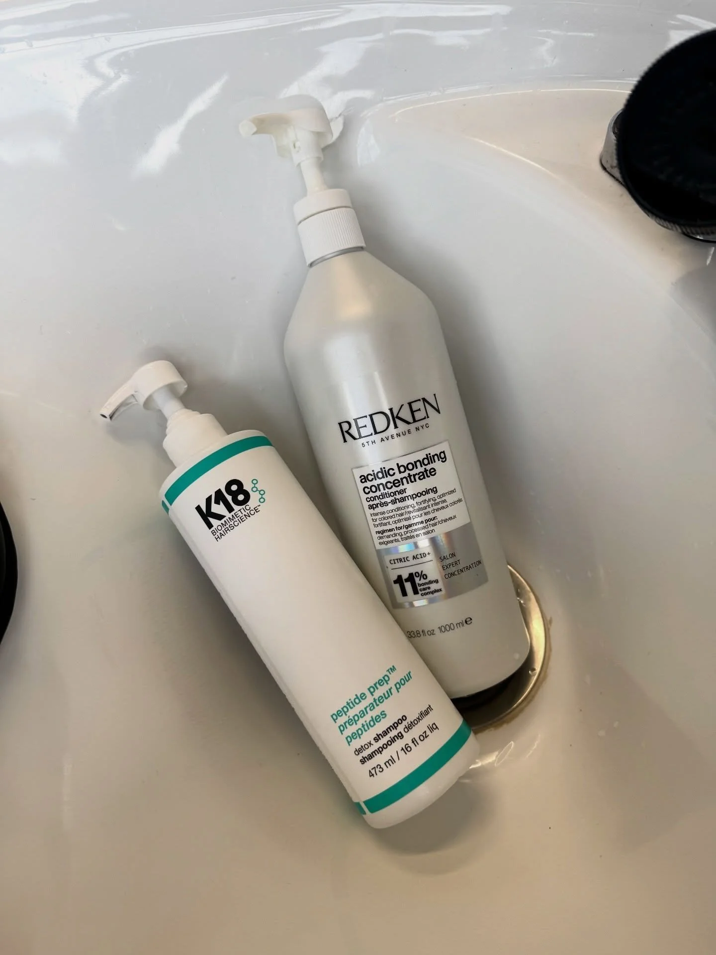 📢 Calling all blondes! Add this shampoo &amp; conditioner combo to your routine to keep your color looking salon fresh

@k18hair Detox Shampoo: A color-safe, non-stripping clarifying shampoo with the K18PEPTIDE to gently but effectively remove exces