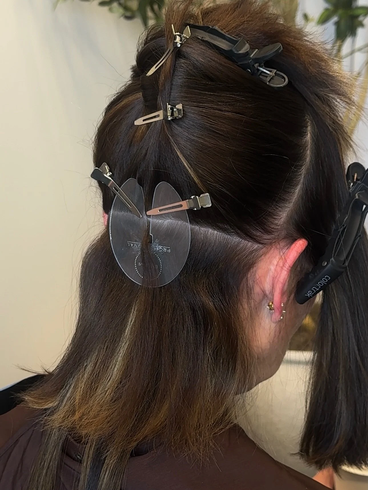 Let&rsquo;s talk about k-tips✨

K-tip extensions are one of the most seamless methods, almost completely concealable with full 360&deg; mobility so your hair moves naturally.

They&rsquo;re customized to match your natural density for the most effort