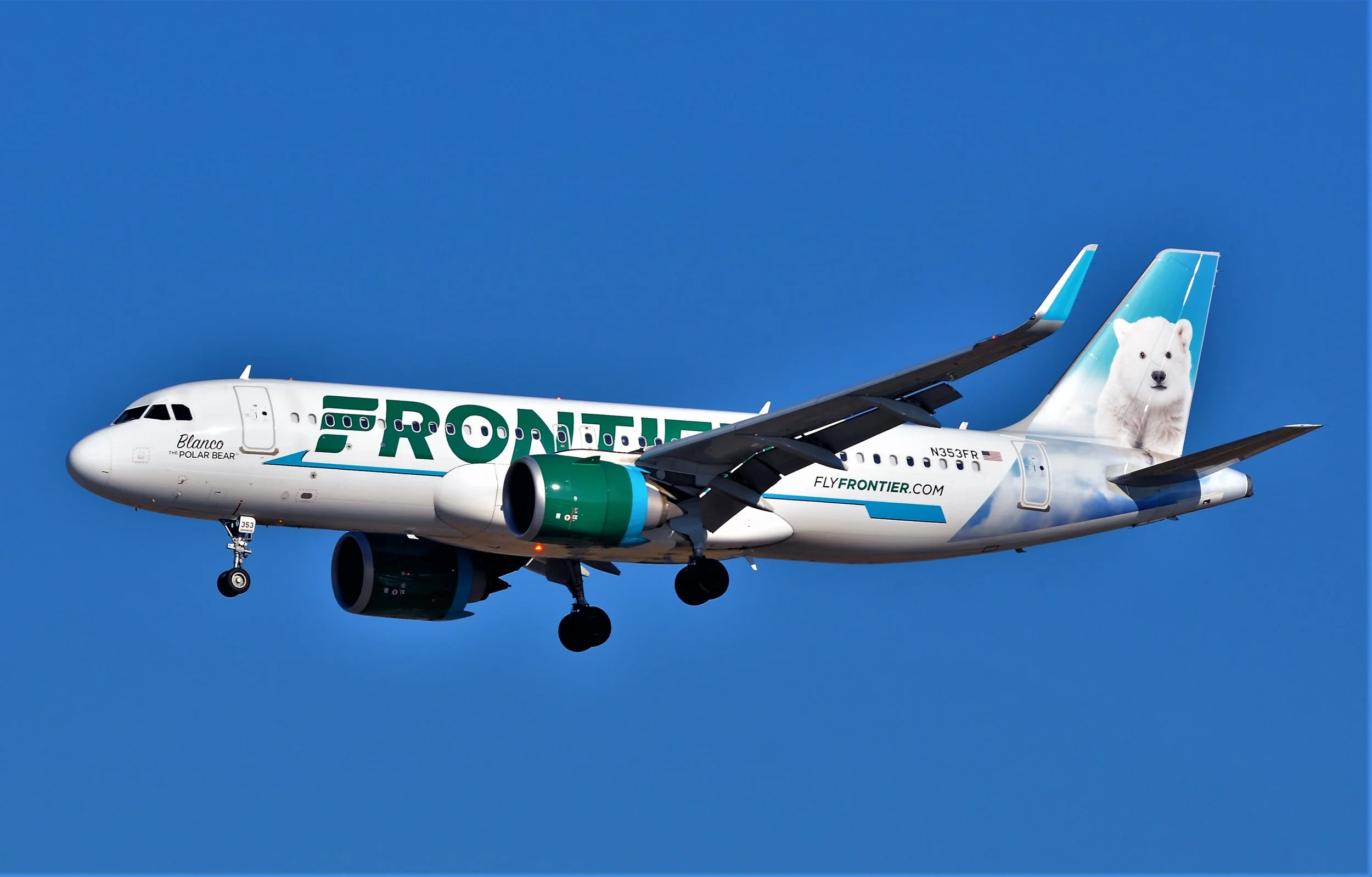 N353FR A320 Blanco Polar Bear ORD 28C 12-20-2025