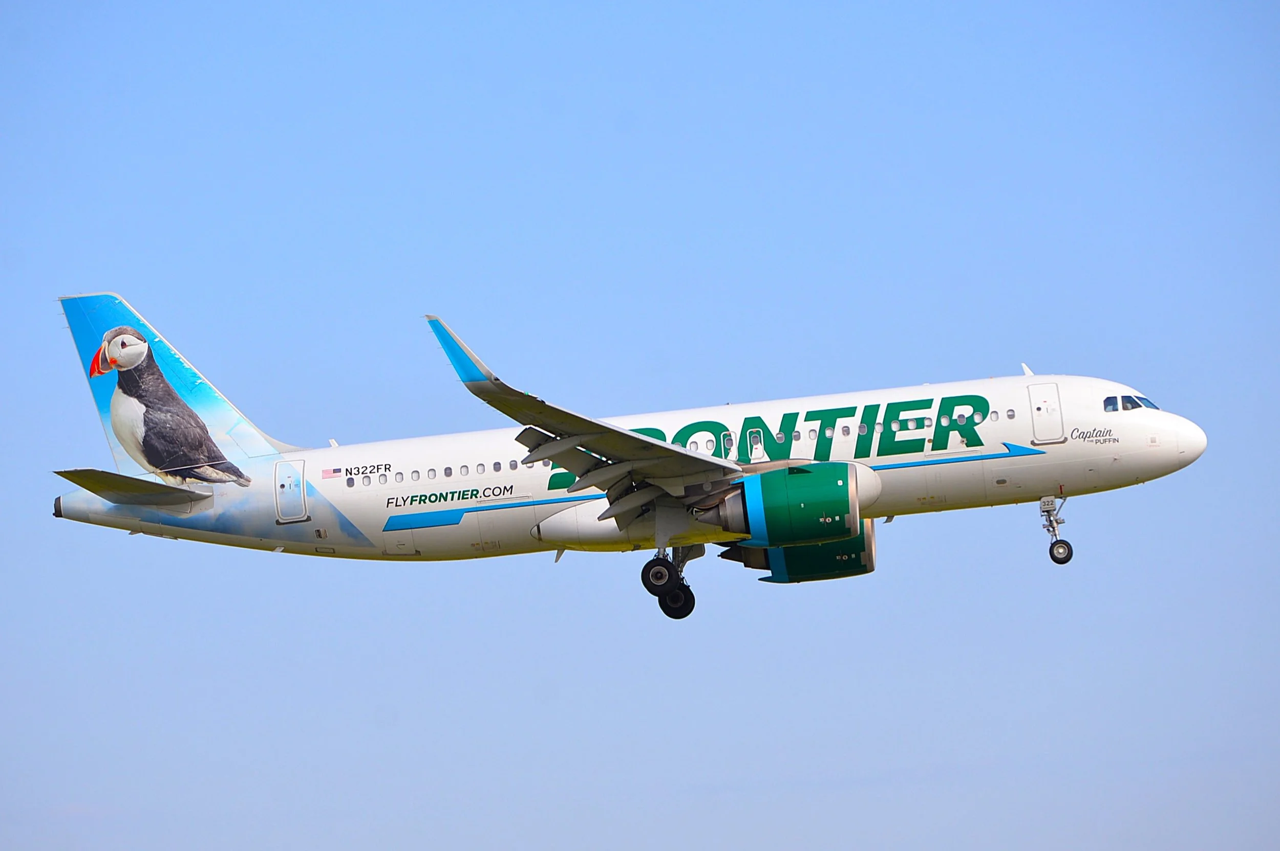 N322FR CAPTAIN PUFFIN ORD 10C