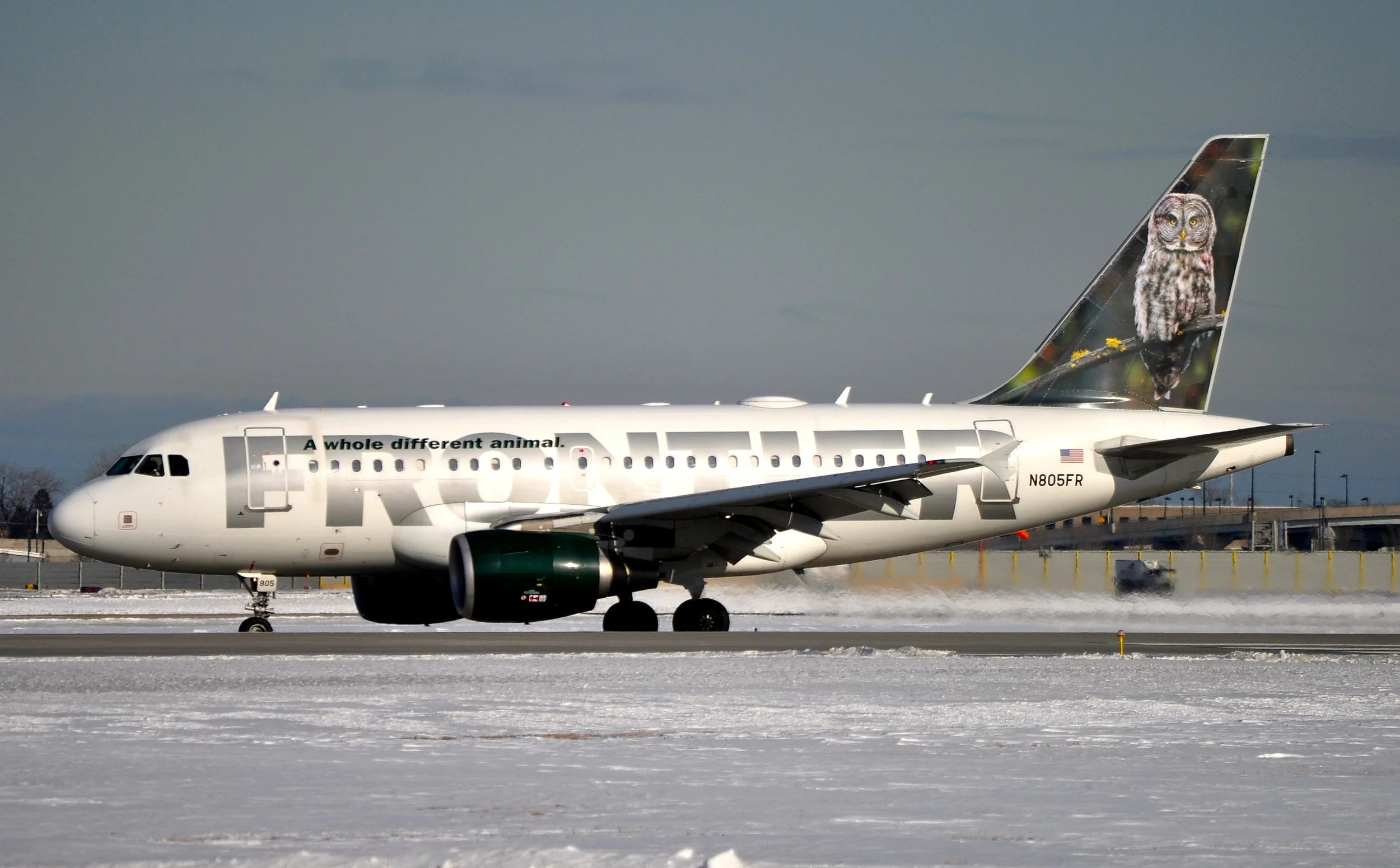 N805FR A319 OWL MDW 31C