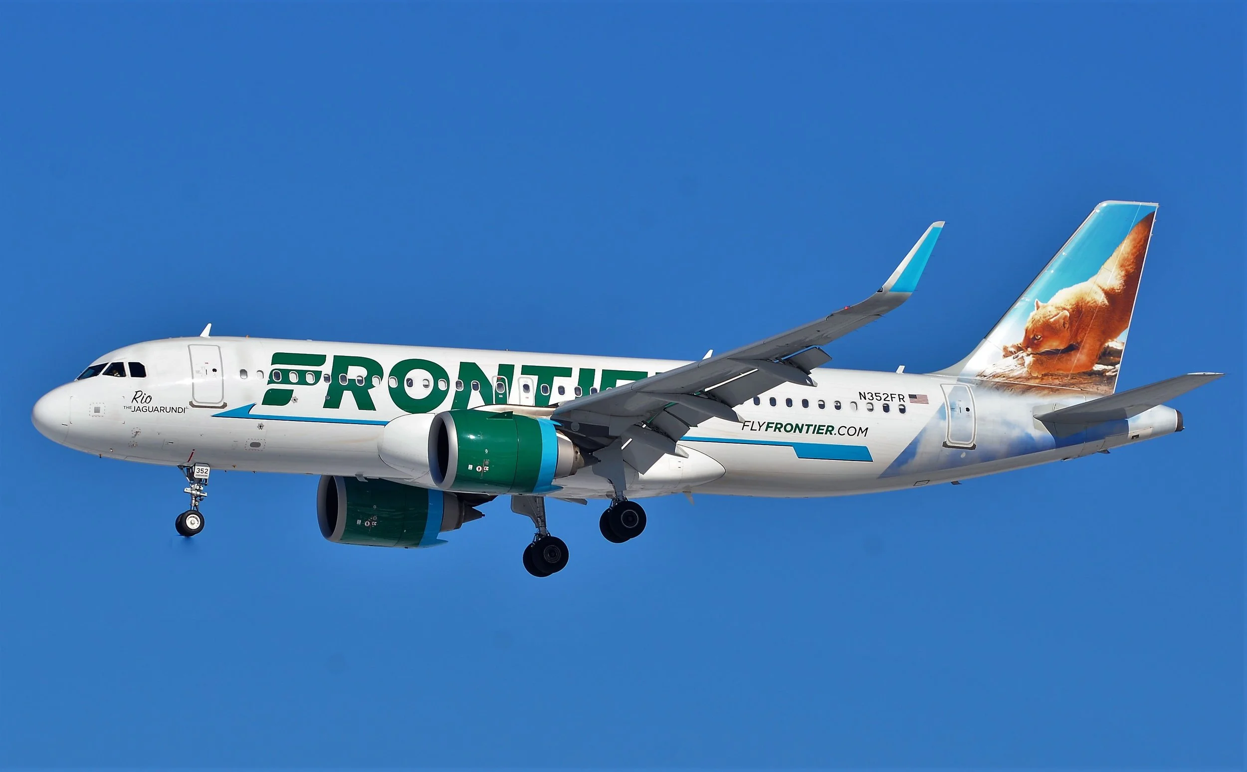 N352FR A320 ORD RIO JAGUARINDY 28C