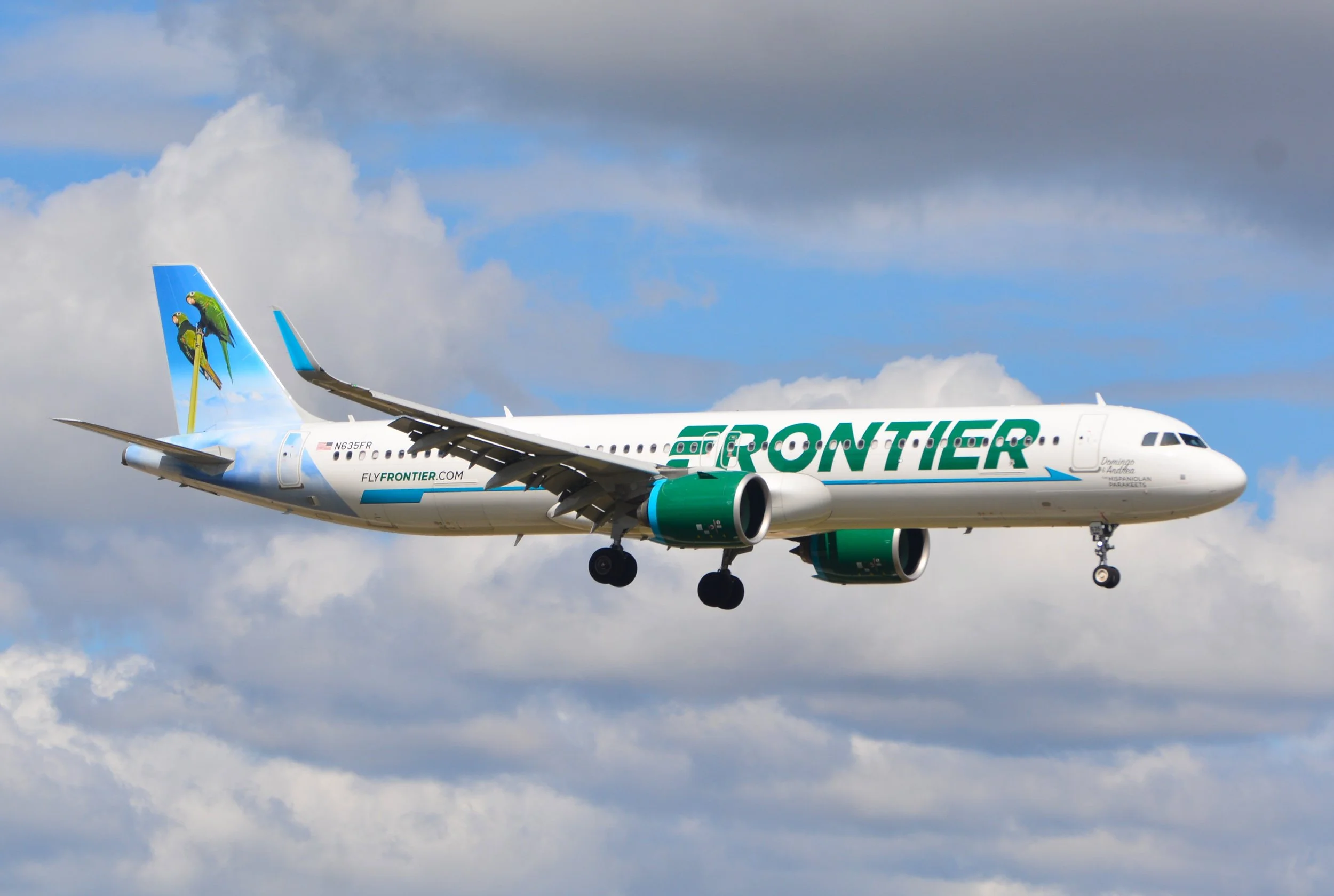 N635FR A321 HISPANIOLAN PARAKEETS ORD 10C