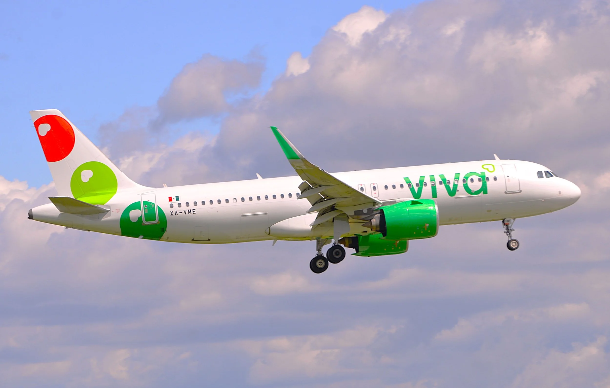 XA-VME A.320 VIVA ORD 10C
