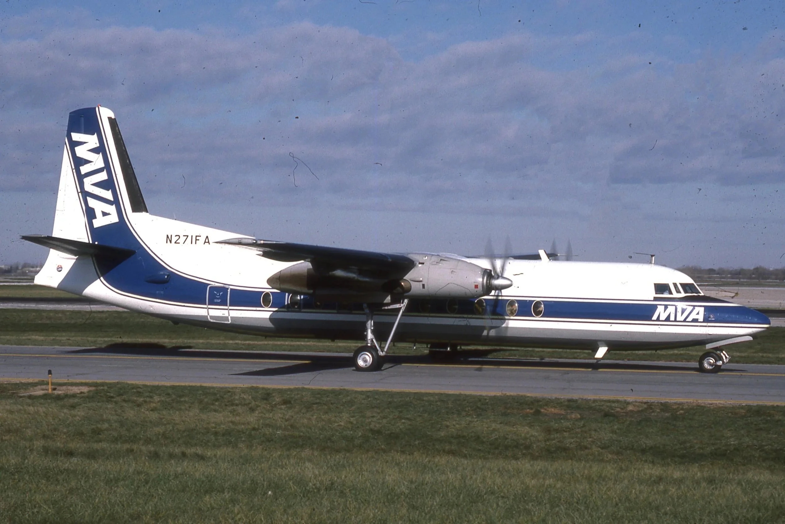 N271FA MISSISSIPPI VALLEY F-27 ORD