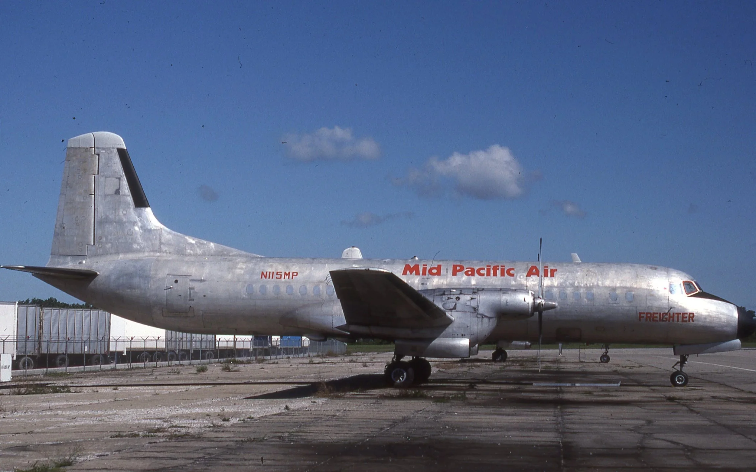 N115MP YS-11F MID PACIFIC AIR YIP