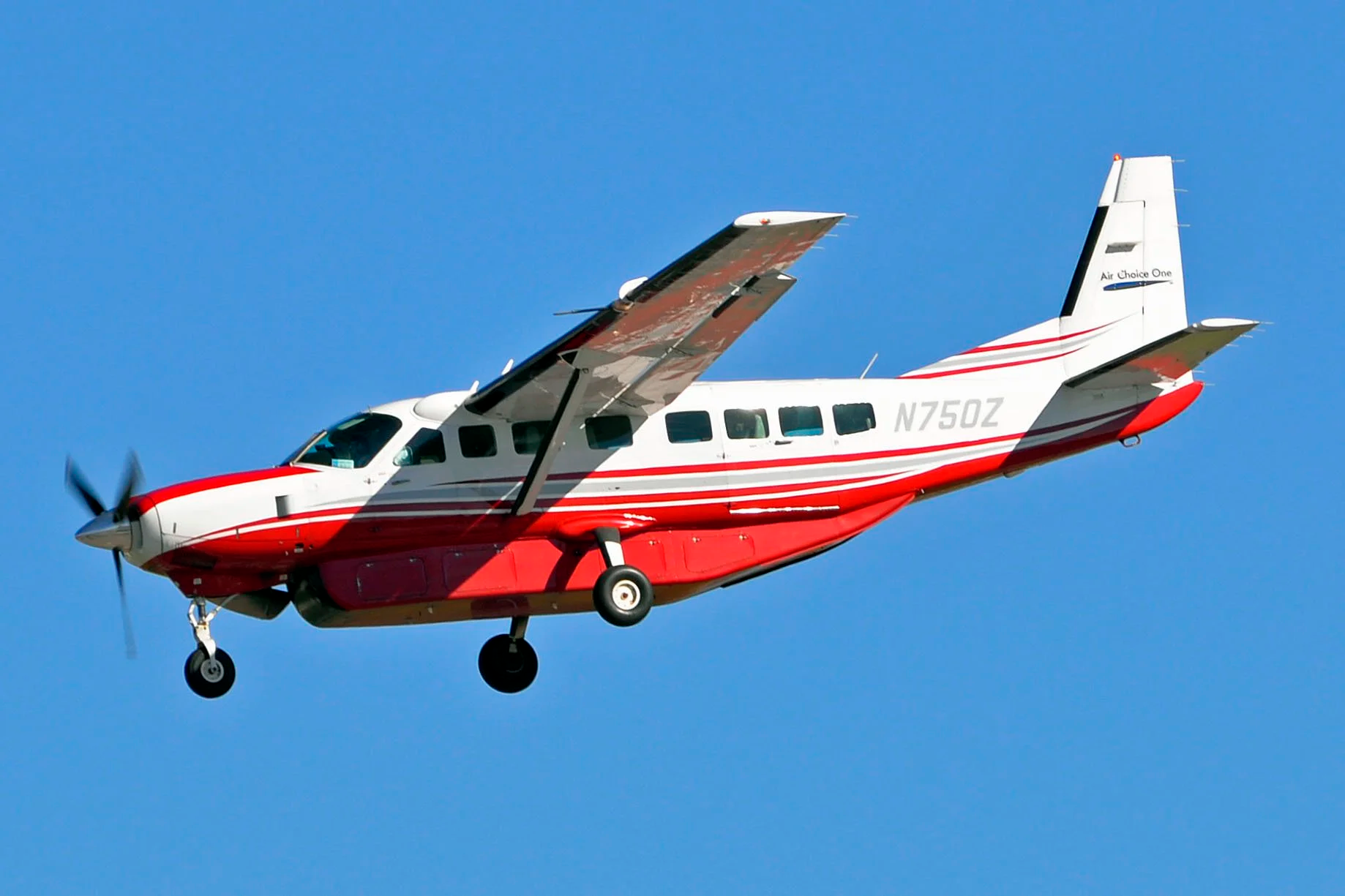 N750Z CESSNA CARAVAN AIR CHOICE ONE ORD 28C