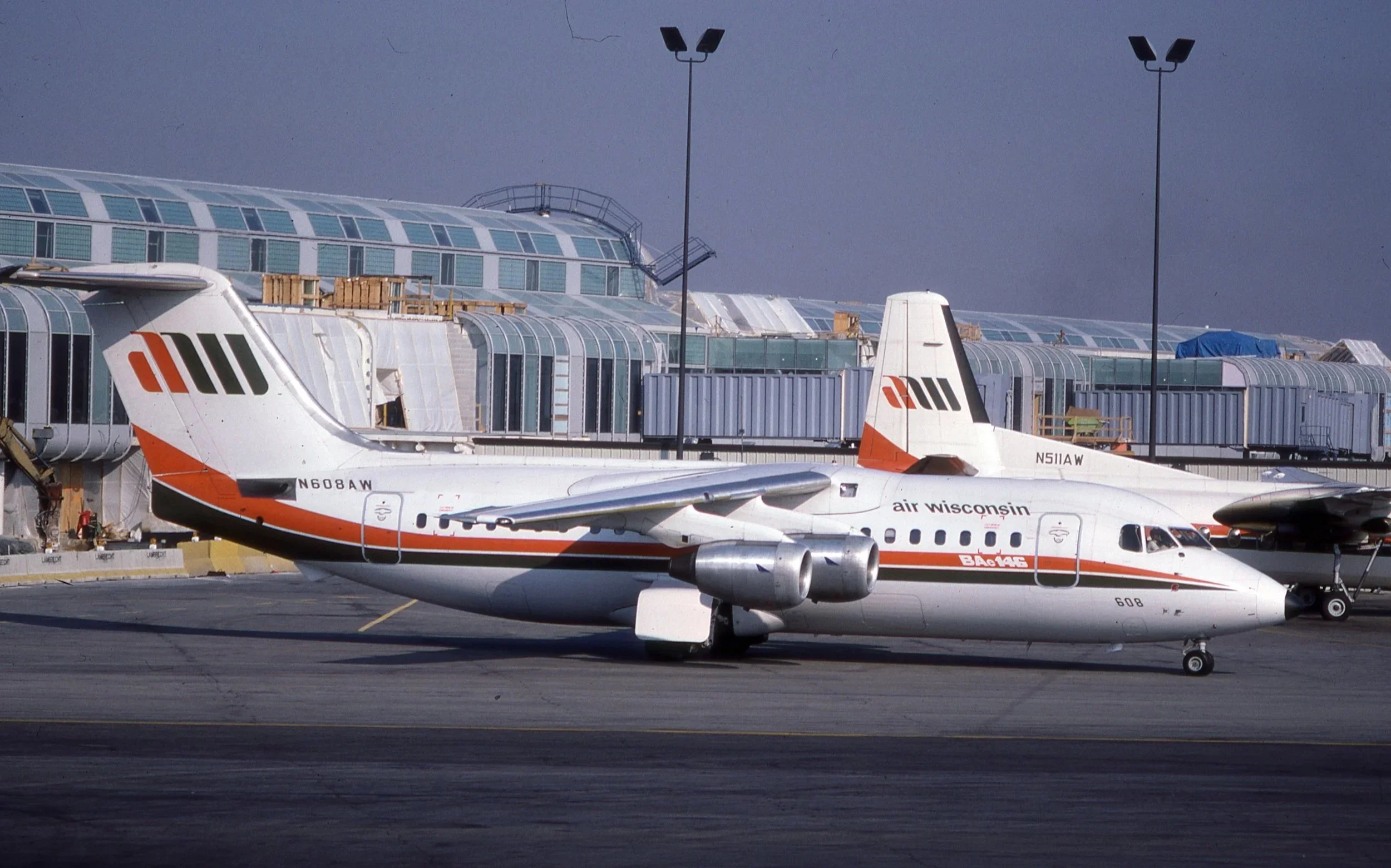 N609AW AIR WISCONSIN BA146 ORD