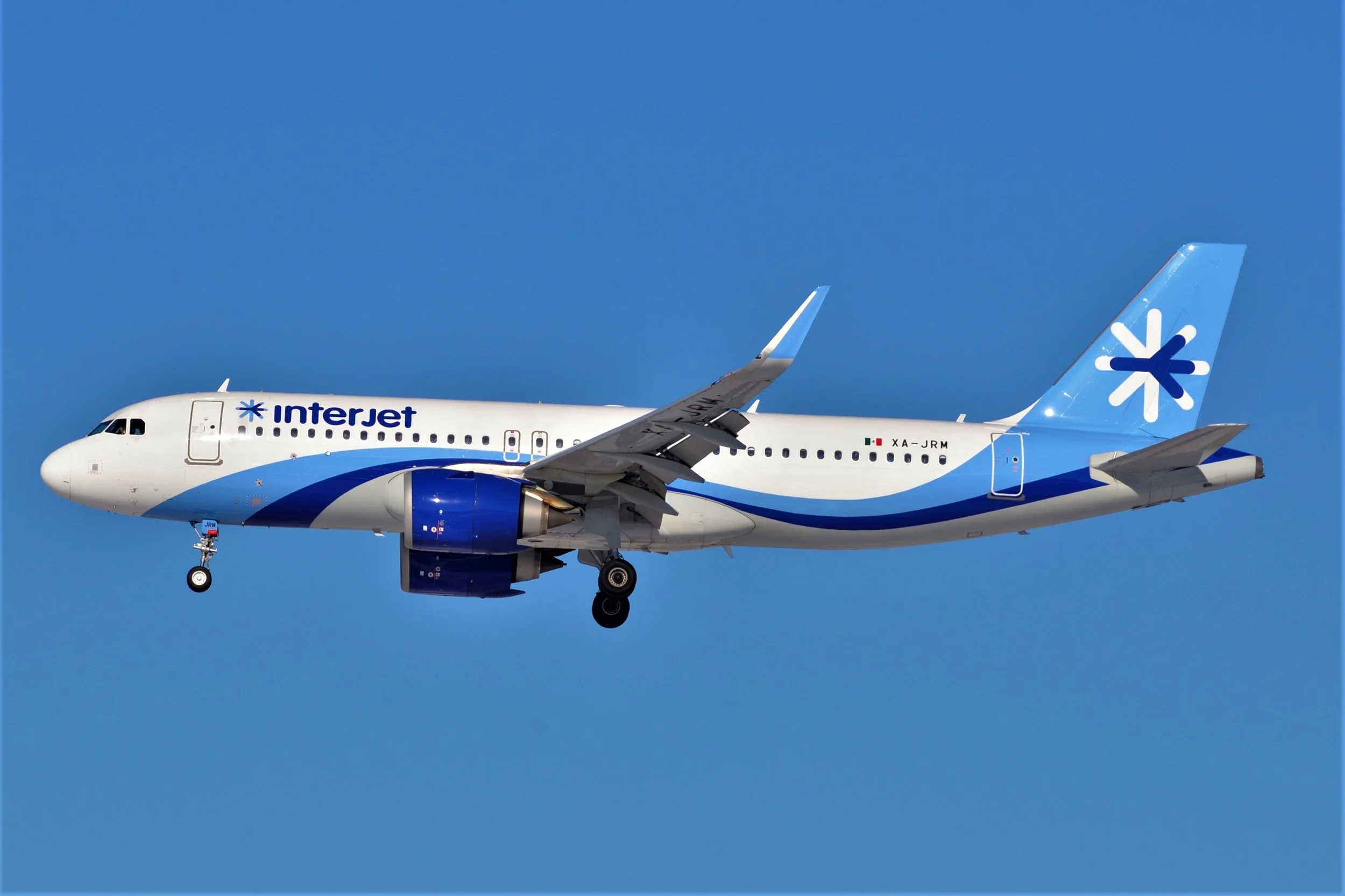 XA-JRM A320 INTERJET ORD 28C