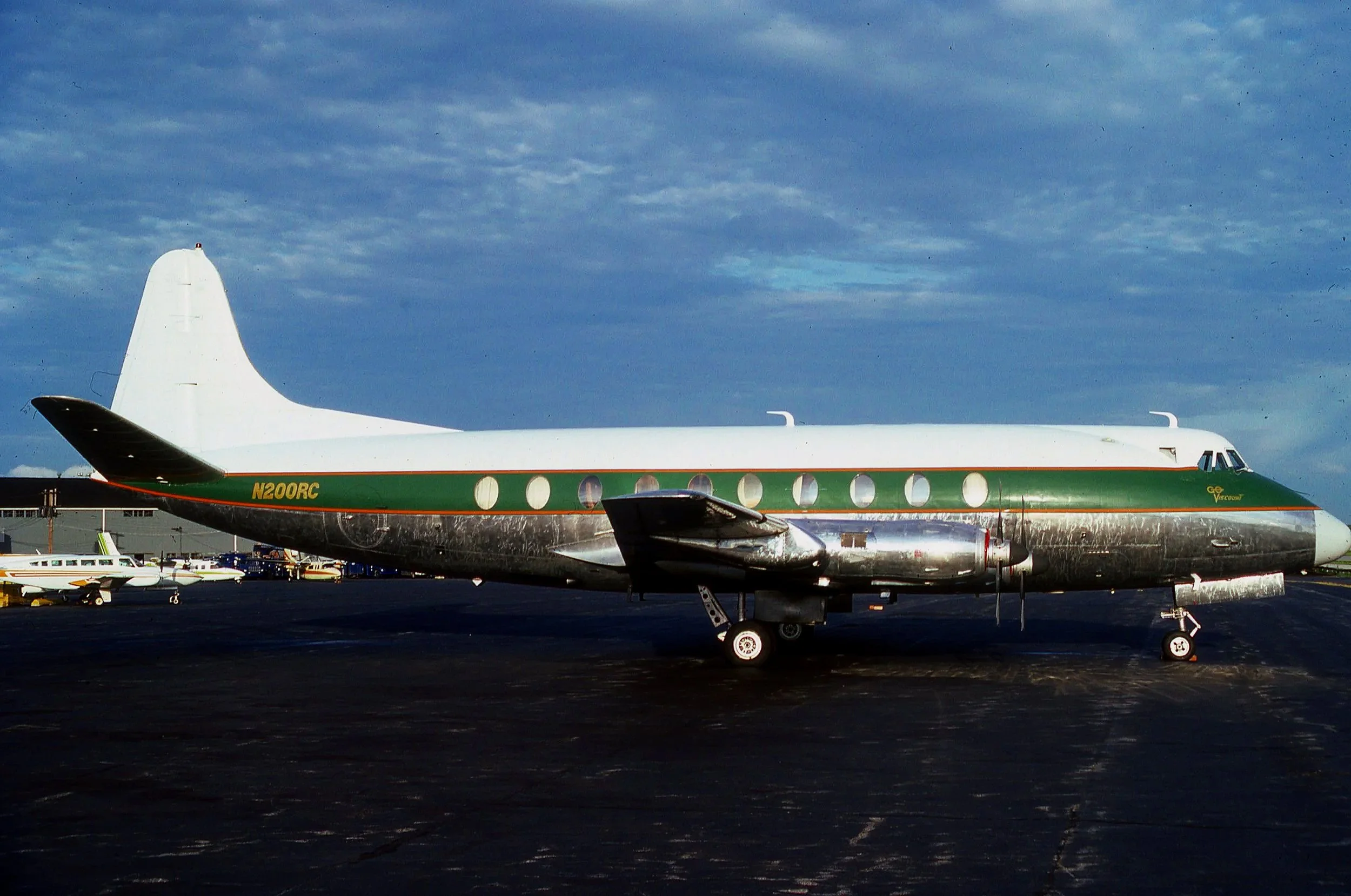 N300RC VICKERS VISCOUNT NORTH BUTLER RAMP ORD