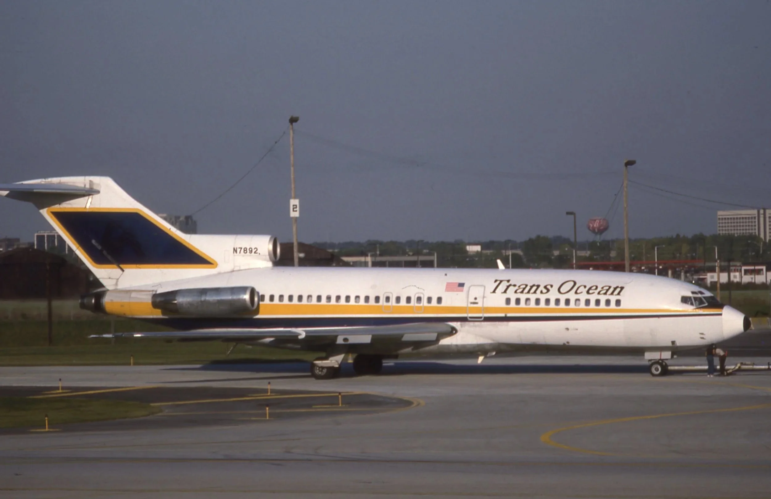 N7892 B.727-100 TRANS OCEAN ORD