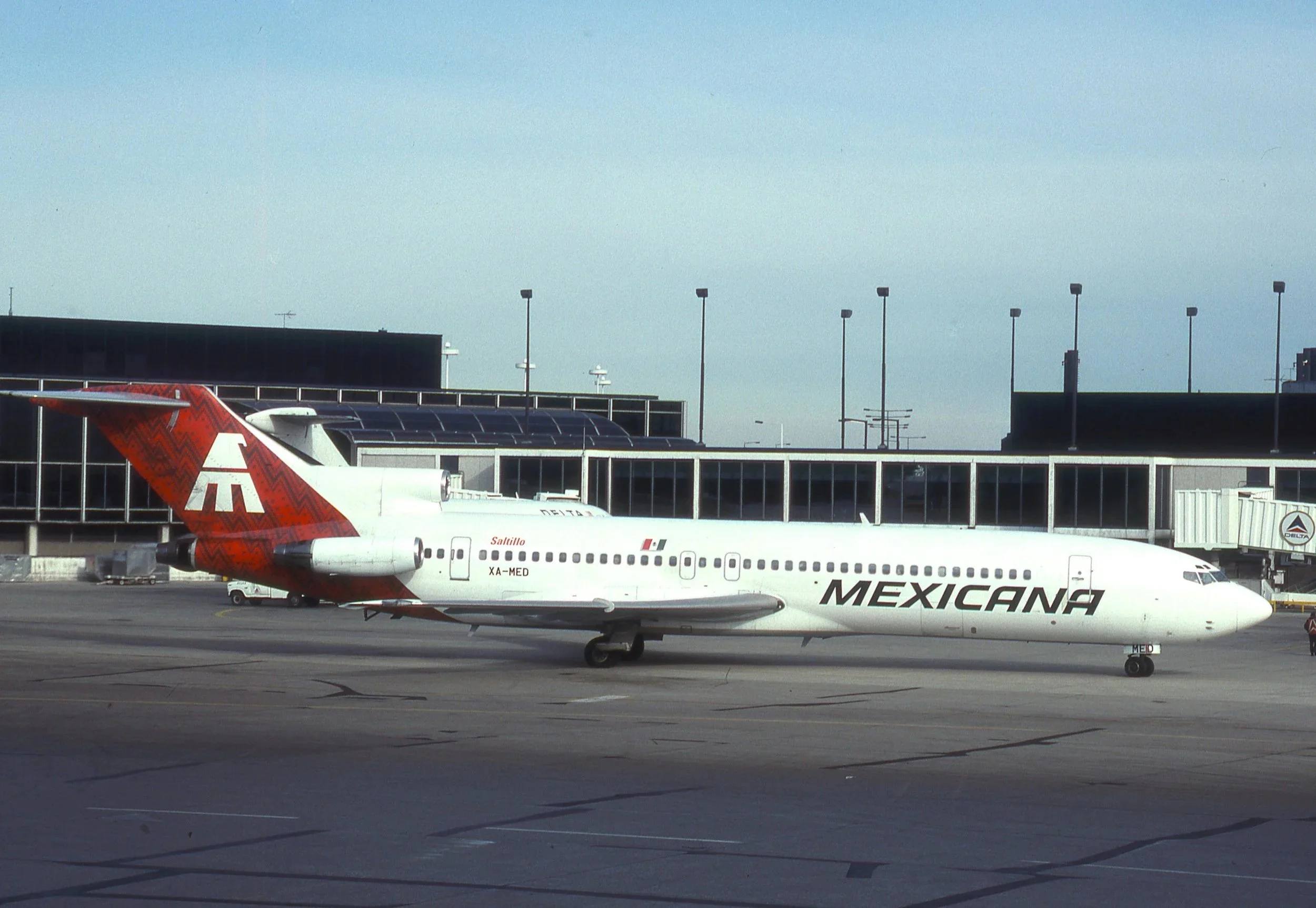 XA-MED MEXICANA B727-200 ORD