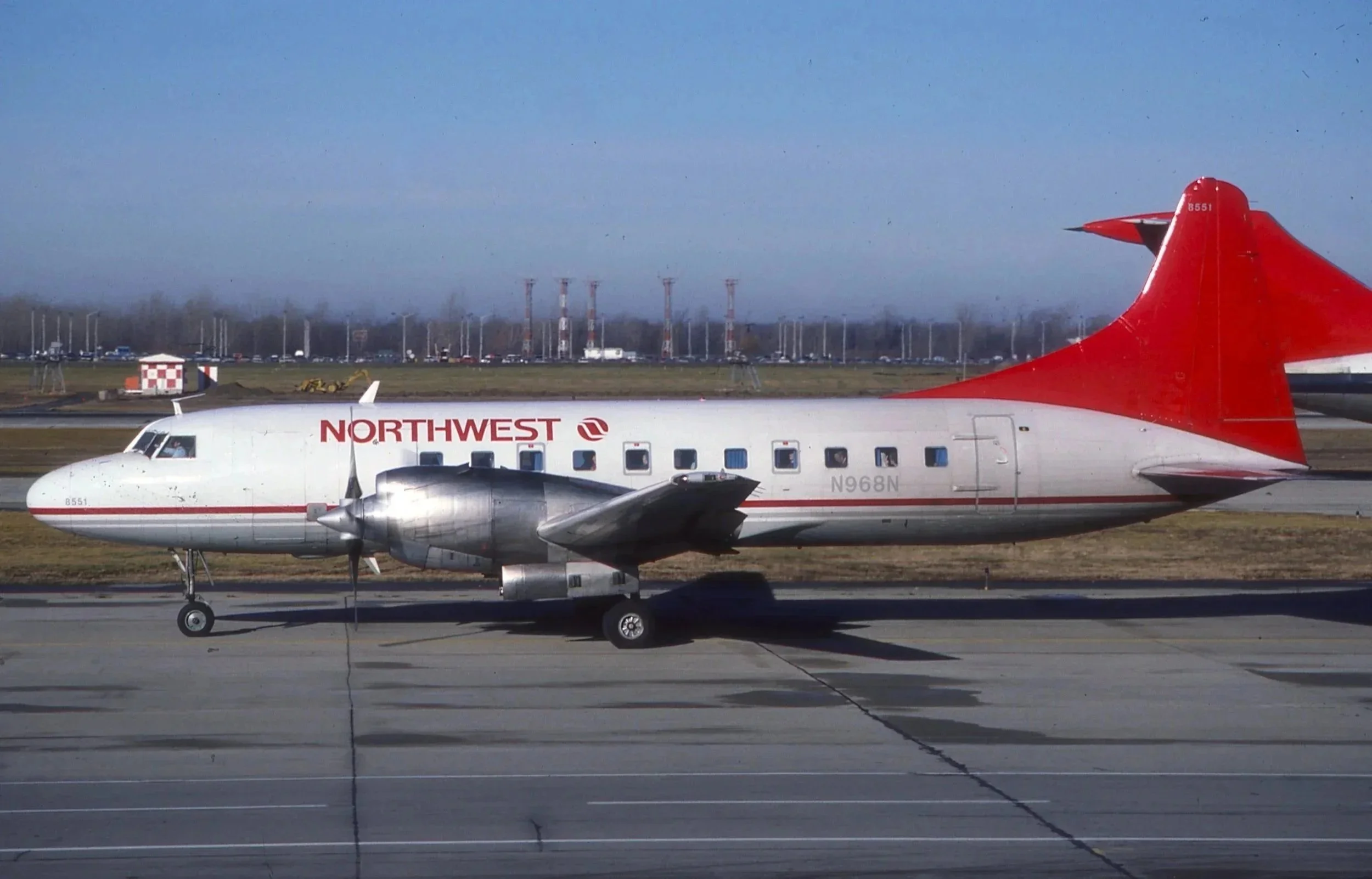 N968N CV580 NORTHWEST MERGER COLORS DTW