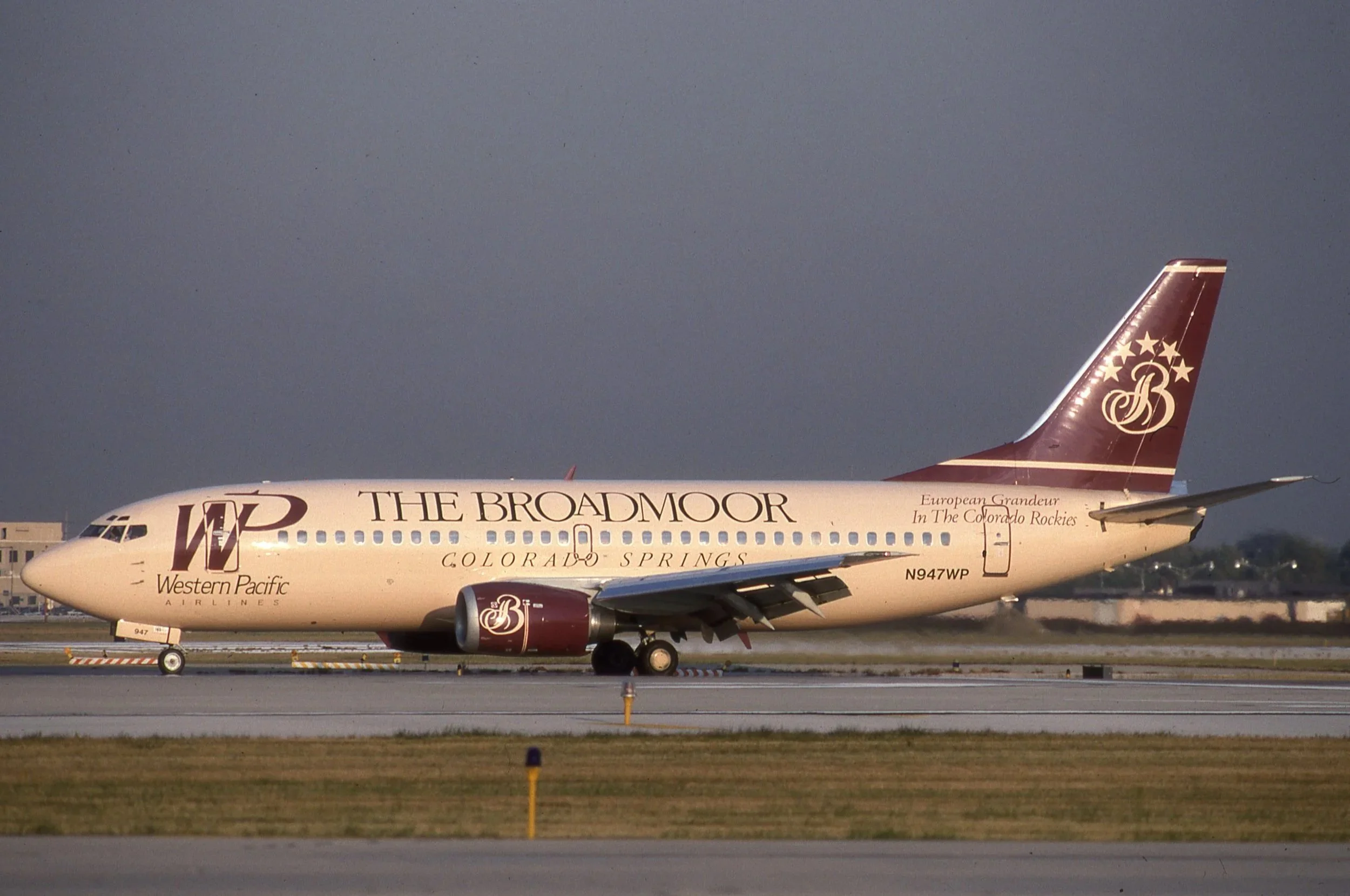 N847WP B737 WEST PAC AIRLINES THE BROODMOORE MDW 31C