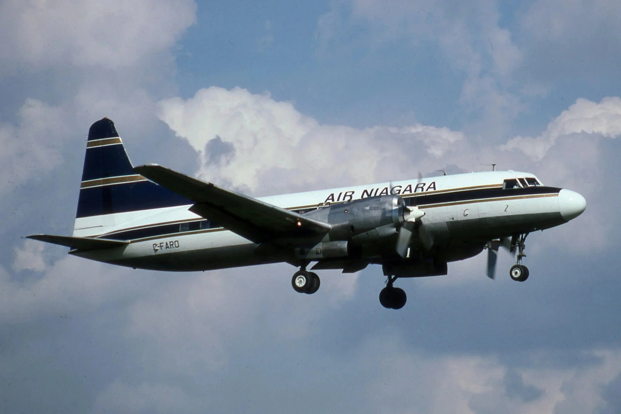 C-FARO CV580 AIR NIGARA DTW