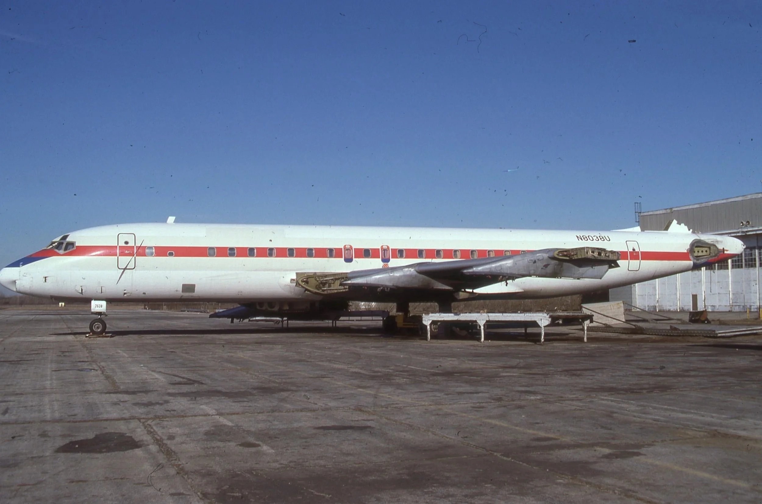N8038U DC-8-30 BROKEN UP YIP