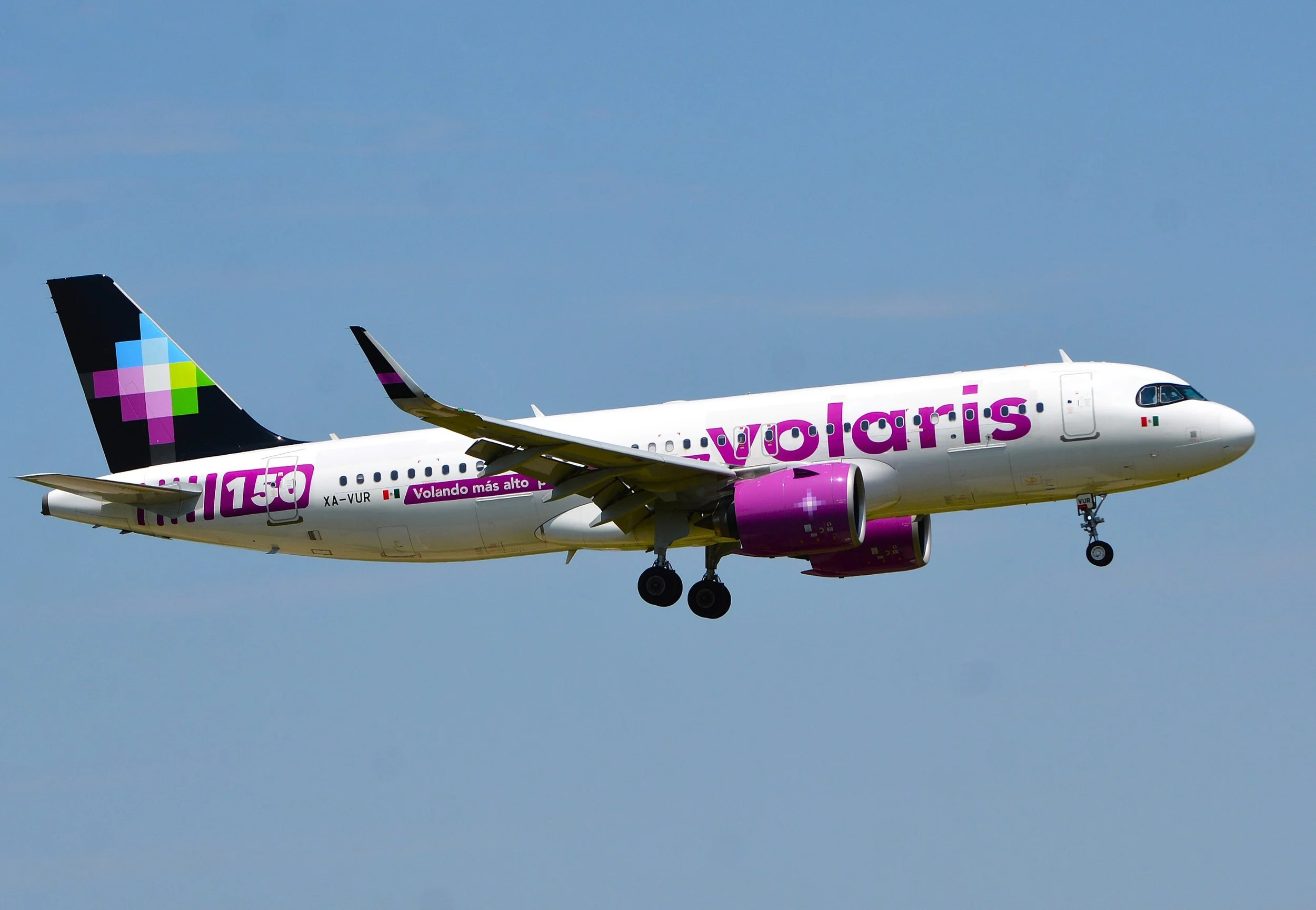XA-VUR A.320 VOLARIS ORD 10C