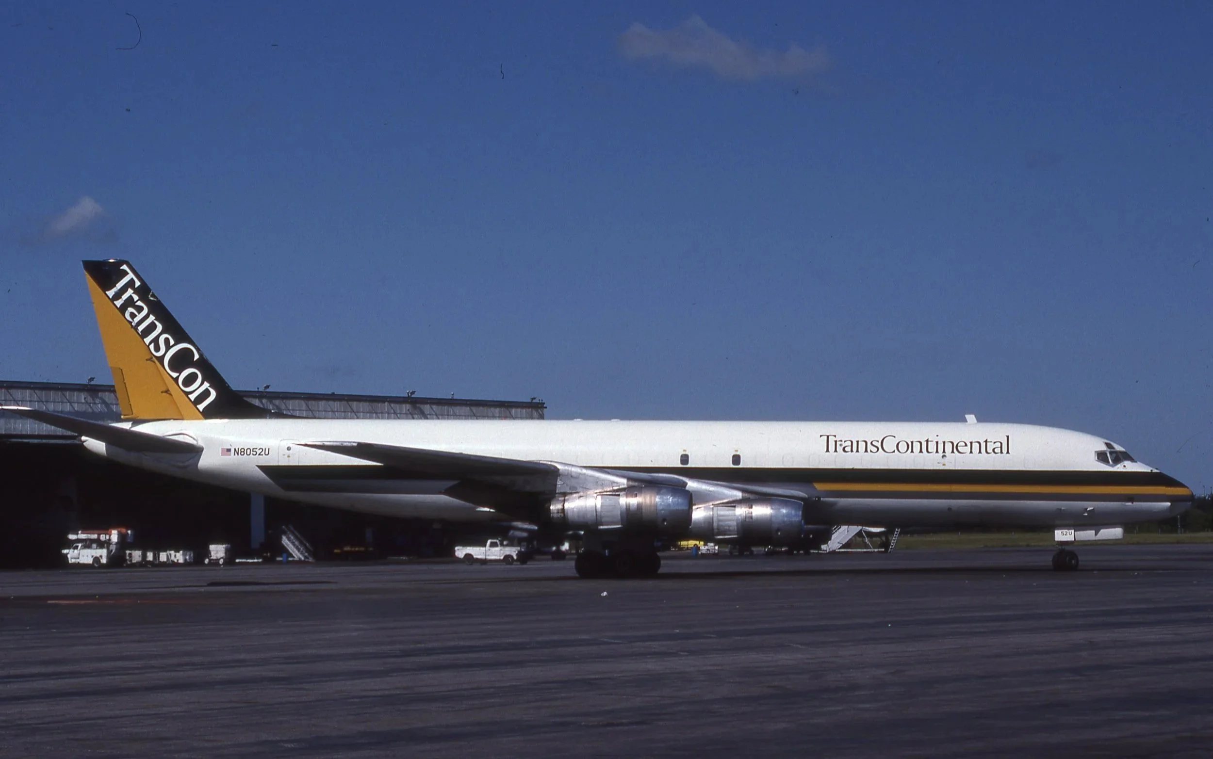 N9052U DC-8-50 TRANS CONTINENTAL YIP